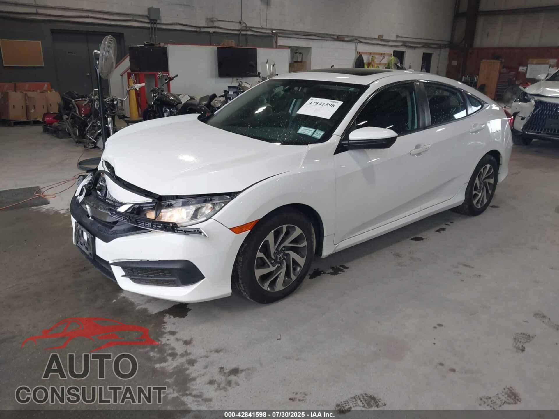 HONDA CIVIC 2017 - 19XFC2F78HE206770
