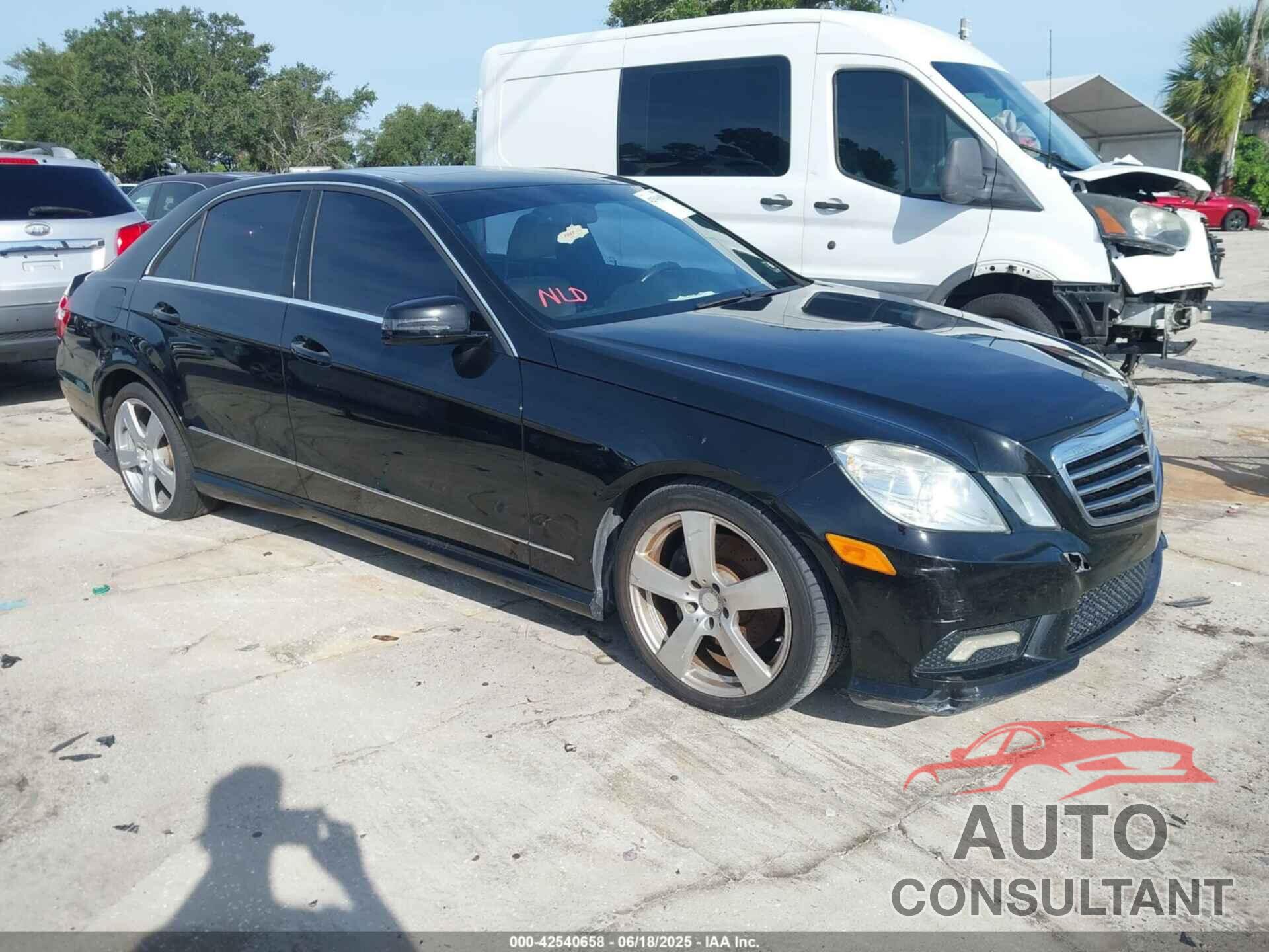 MERCEDES-BENZ E 2011 - WDDHF5GB6BA294481
