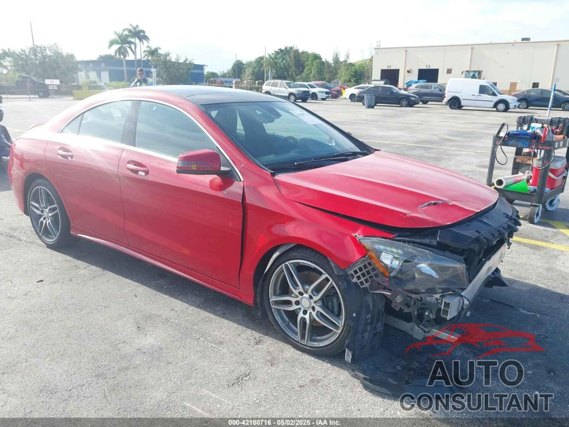 MERCEDES-BENZ CLA 250 2017 - WDDSJ4EB7HN467038
