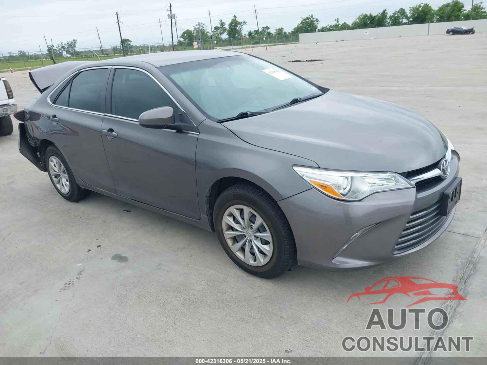 TOYOTA CAMRY 2017 - 4T1BF1FK4HU694648
