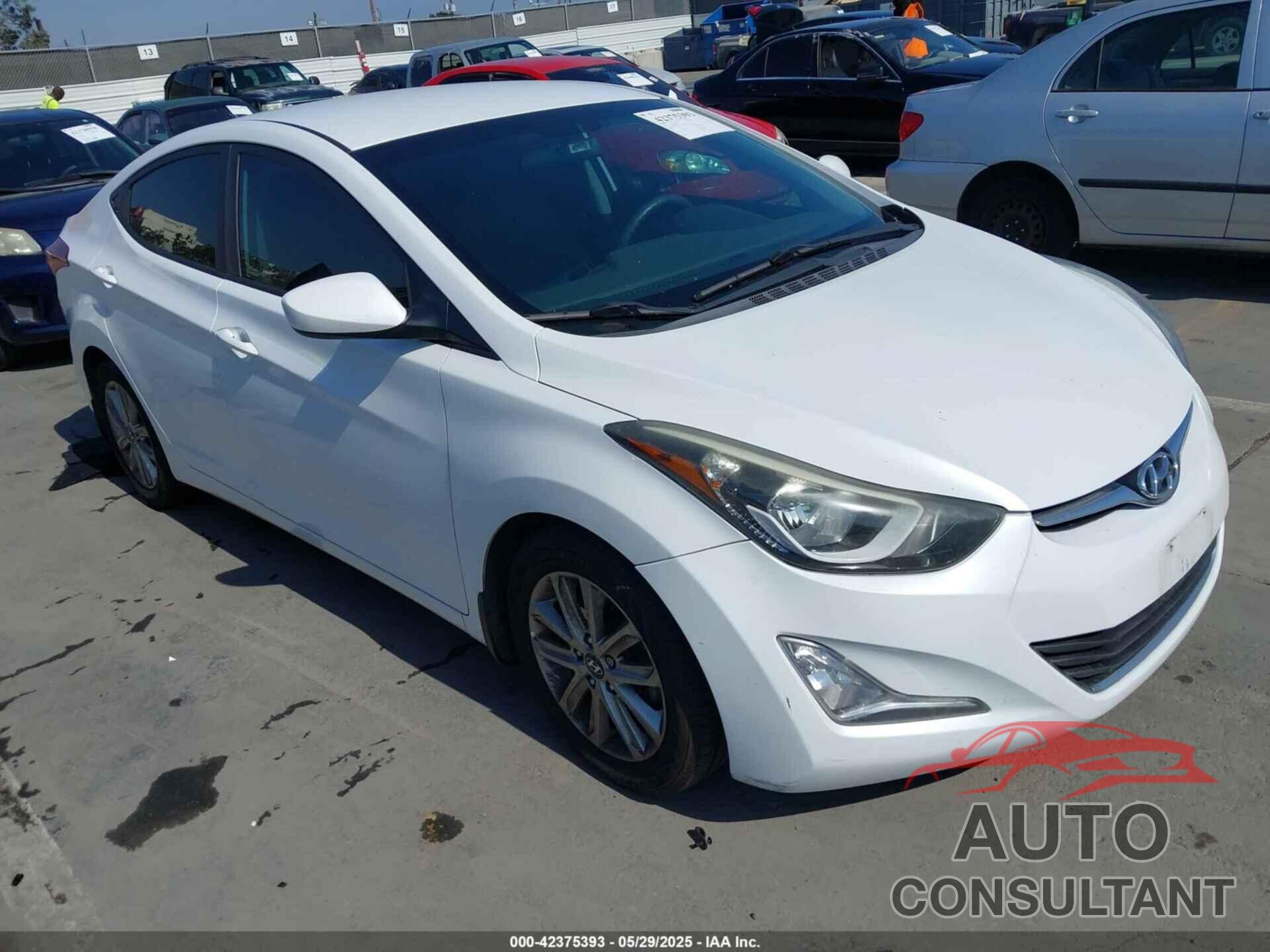 HYUNDAI ELANTRA 2016 - 5NPDH4AE7GH671870