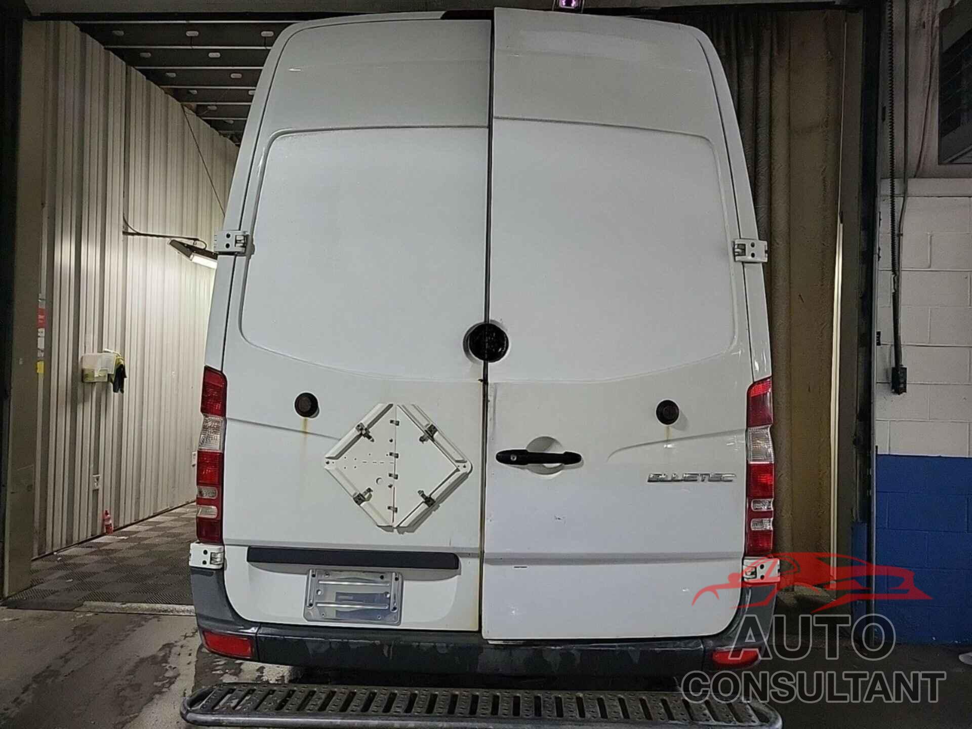 MERCEDES-BENZ SPRINTER 2500 2014 - WD3PE8DE4E5897896