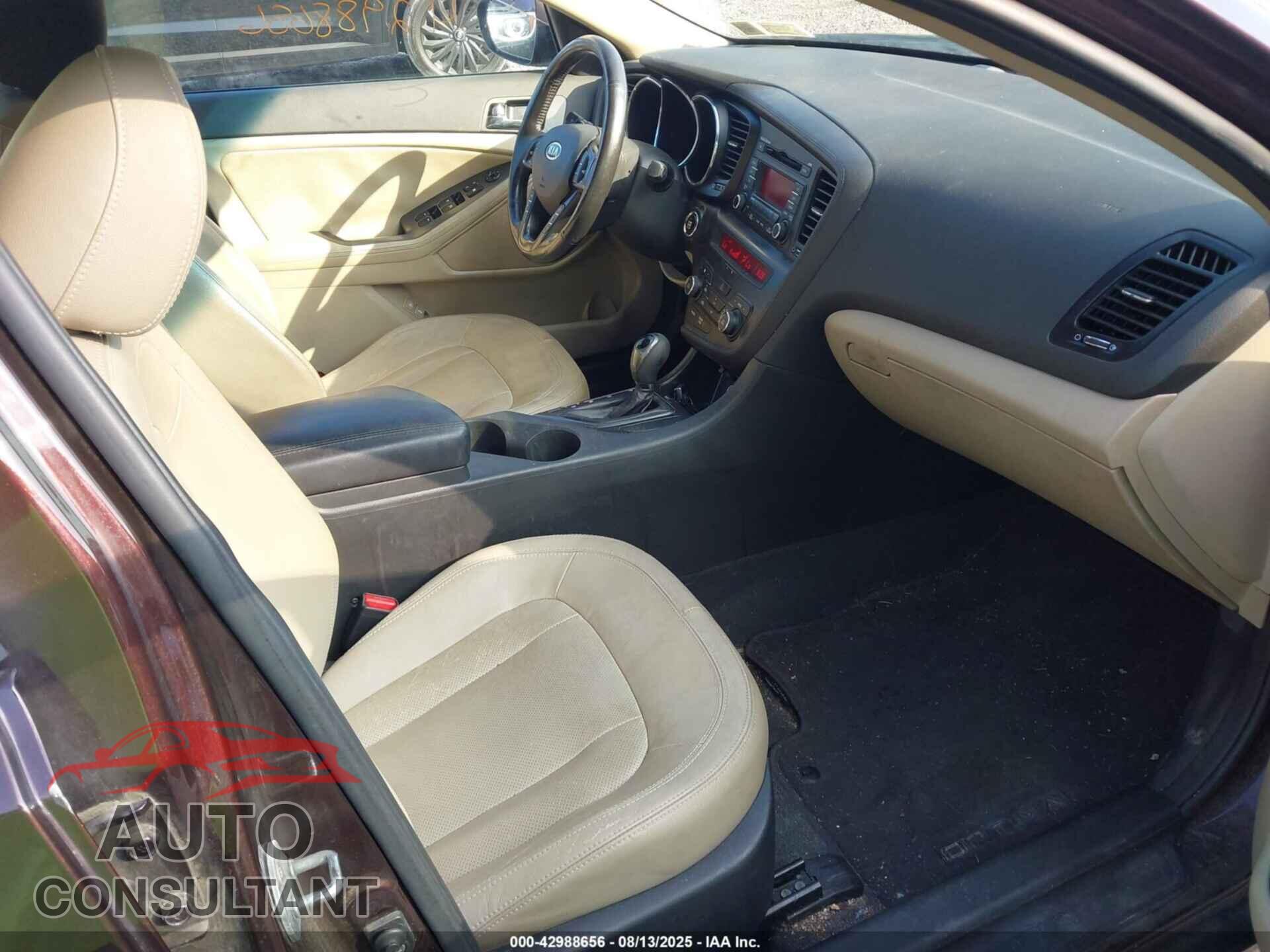 KIA OPTIMA 2011 - KNAGN4A73B5045701