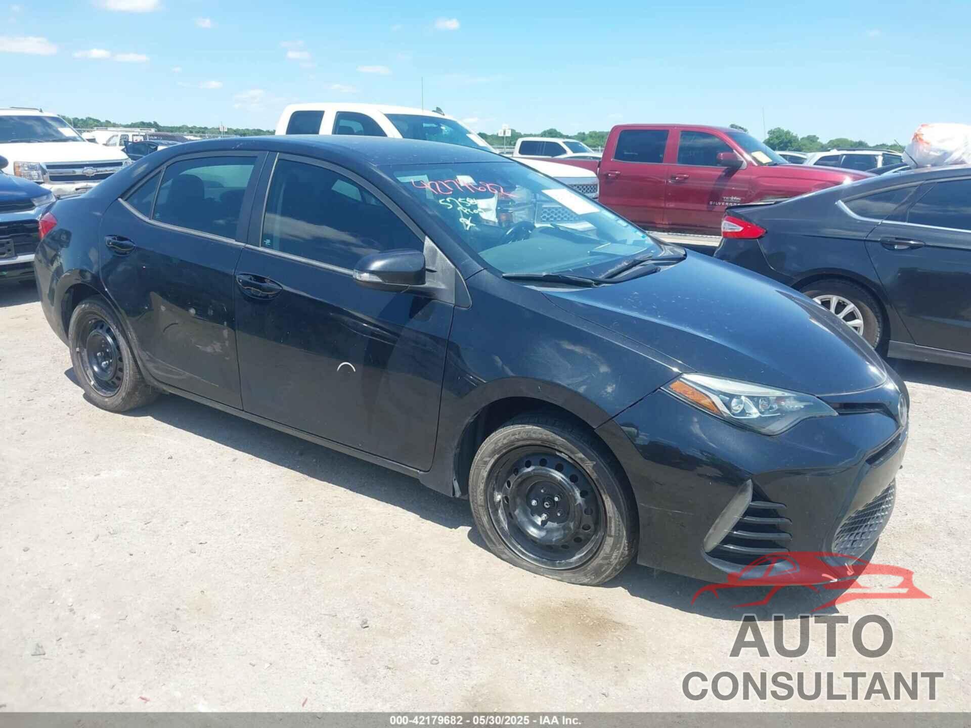 TOYOTA COROLLA 2017 - 5YFBURHE5HP681565