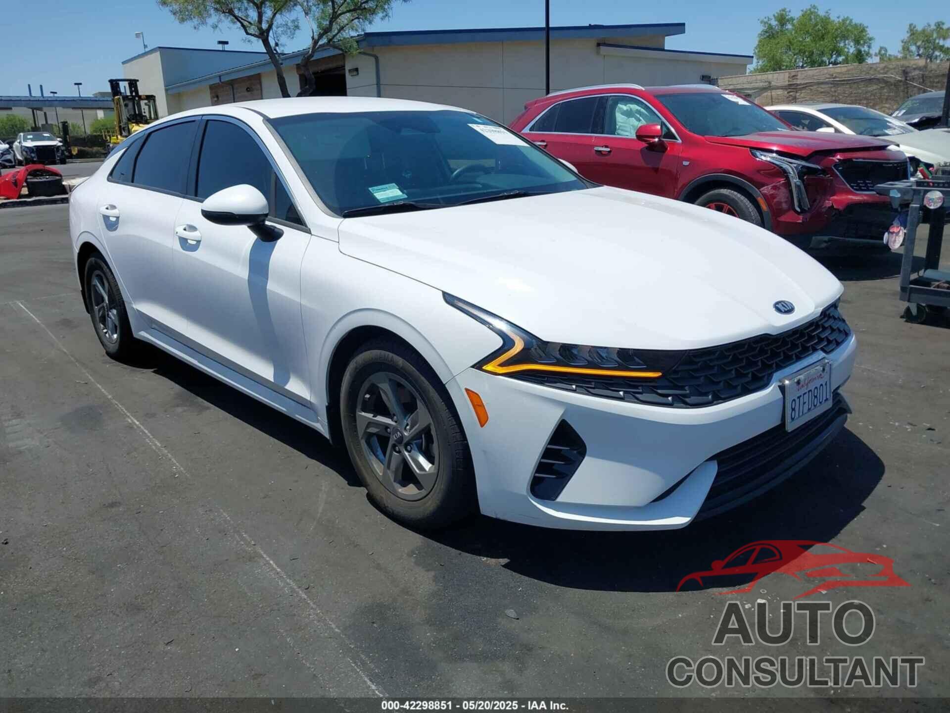 KIA K5 2021 - 5XXG14J26MG016484