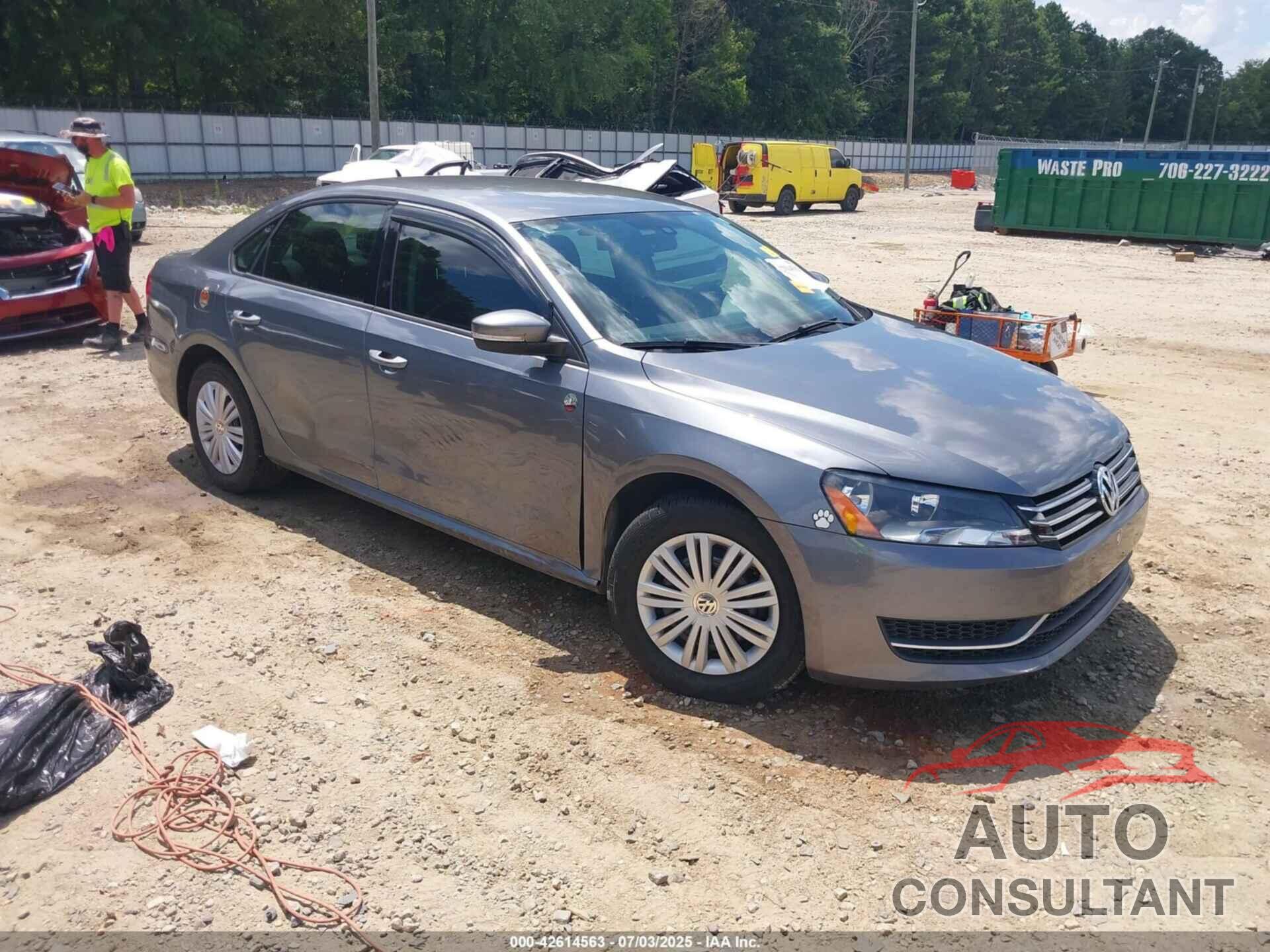 VOLKSWAGEN PASSAT 2015 - 1VWAS7A31FC106266
