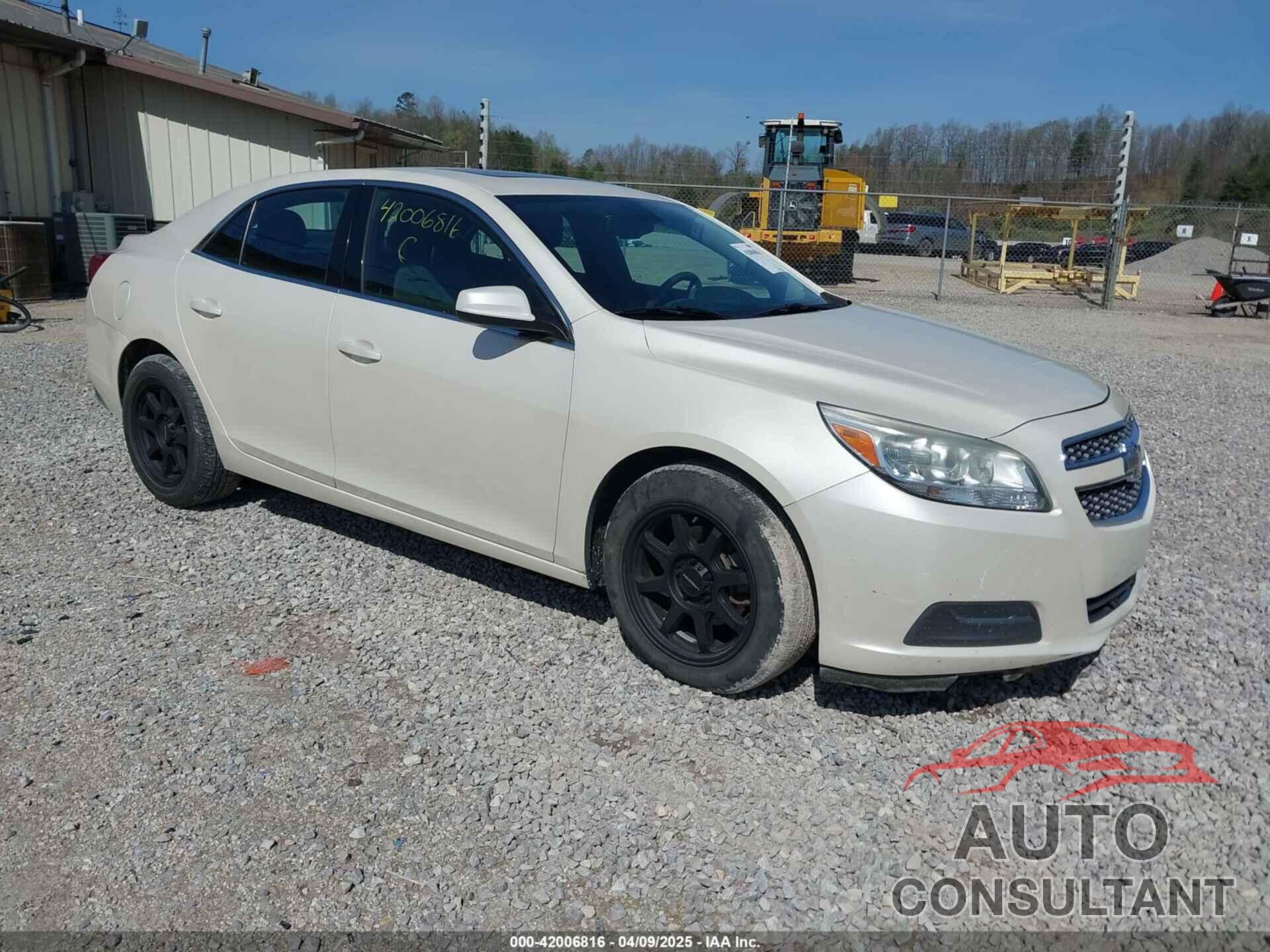 CHEVROLET MALIBU 2013 - 1G11D5RR2DF109210