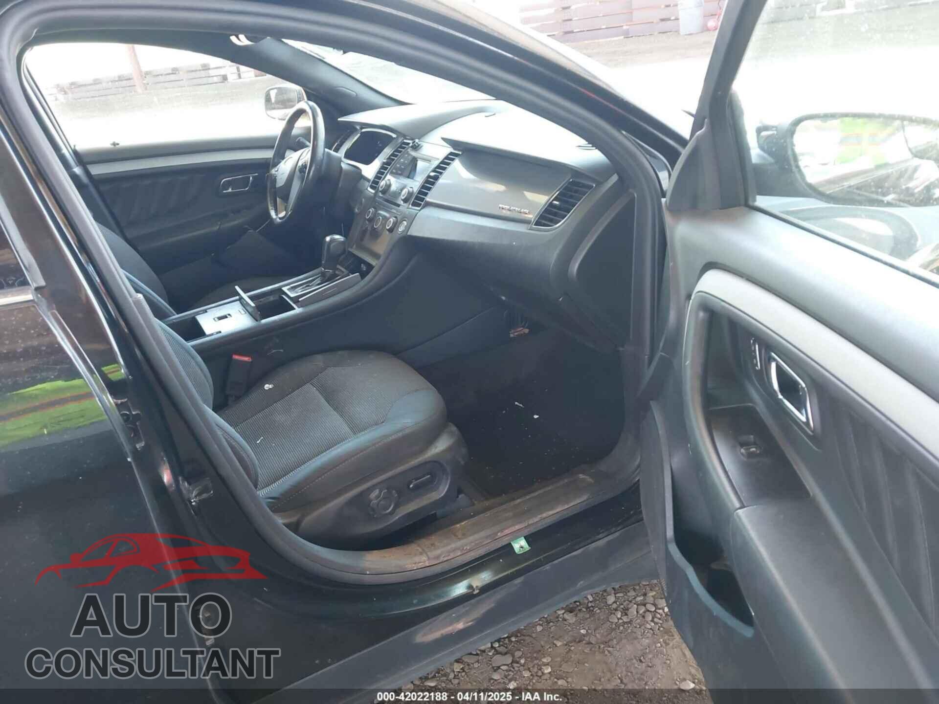 FORD TAURUS 2014 - 1FAHP2E82EG153430