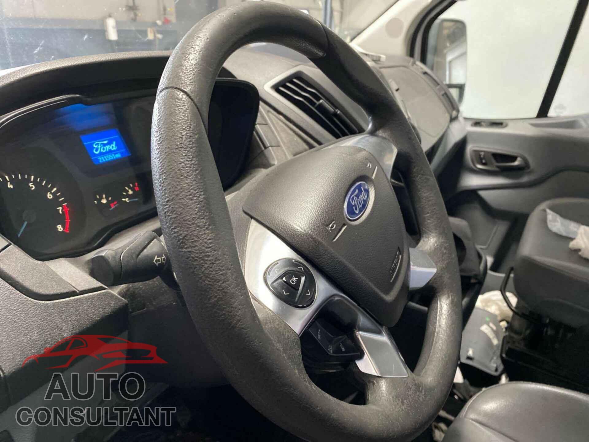 FORD TRANSIT-150 2015 - 1FTNE2YM3FKB29986