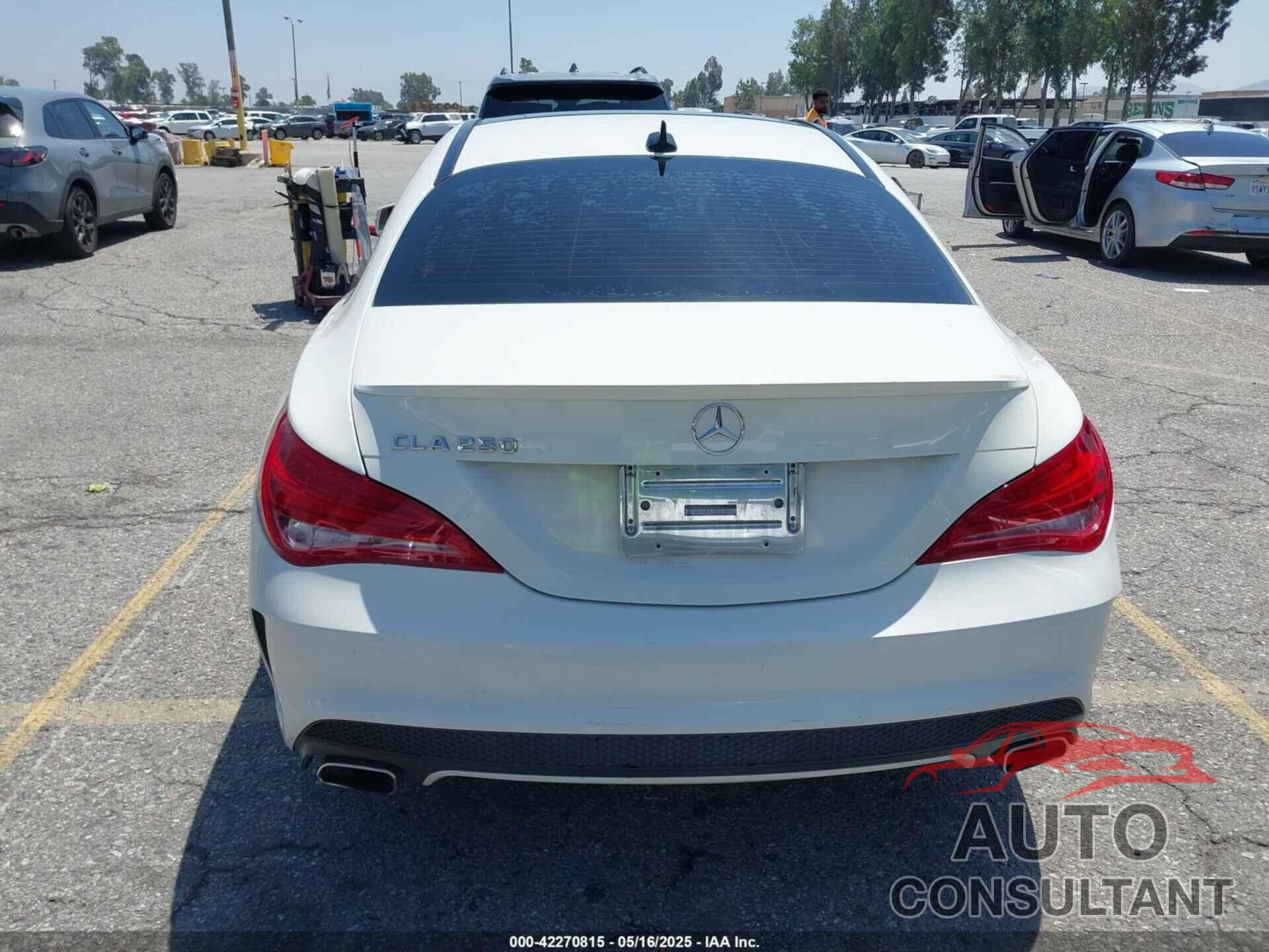 MERCEDES-BENZ CLA 250 2016 - WDDSJ4EB2GN333956