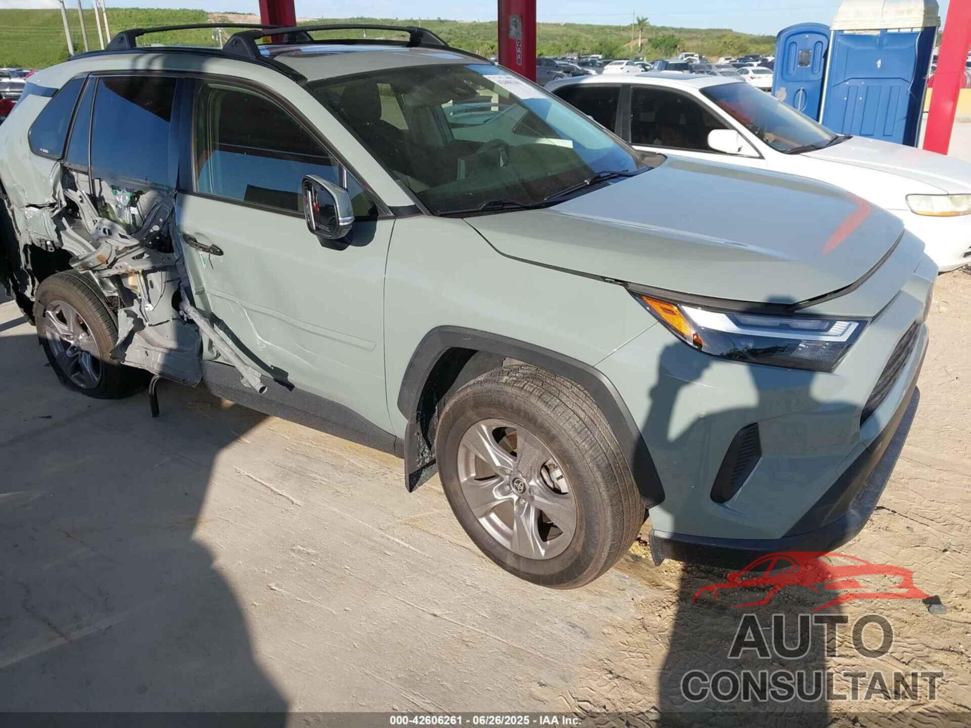 TOYOTA RAV4 HYBRID 2022 - JTMRWRFV9NJ054668