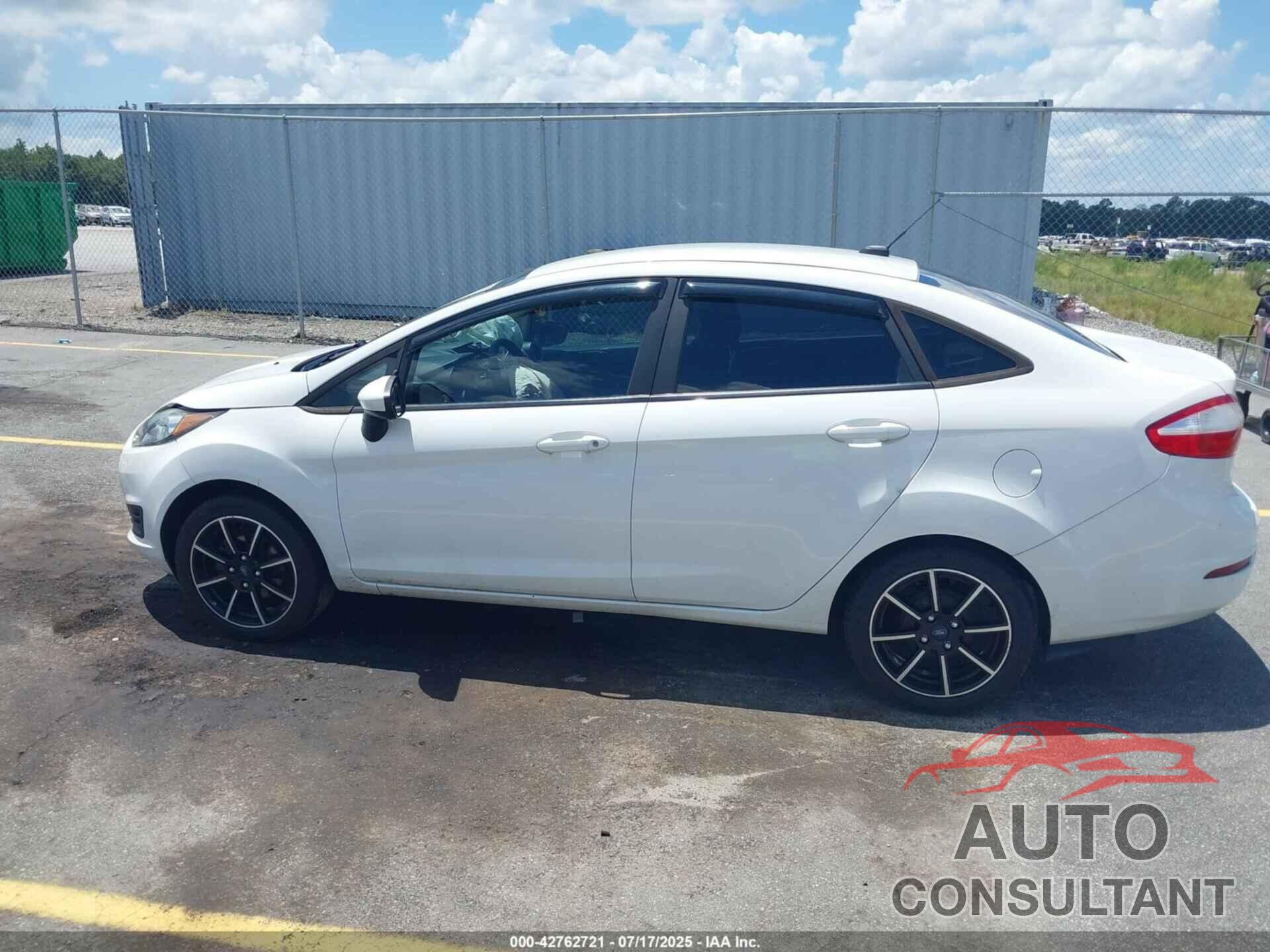 FORD FIESTA 2017 - 3FADP4BJ3HM161855