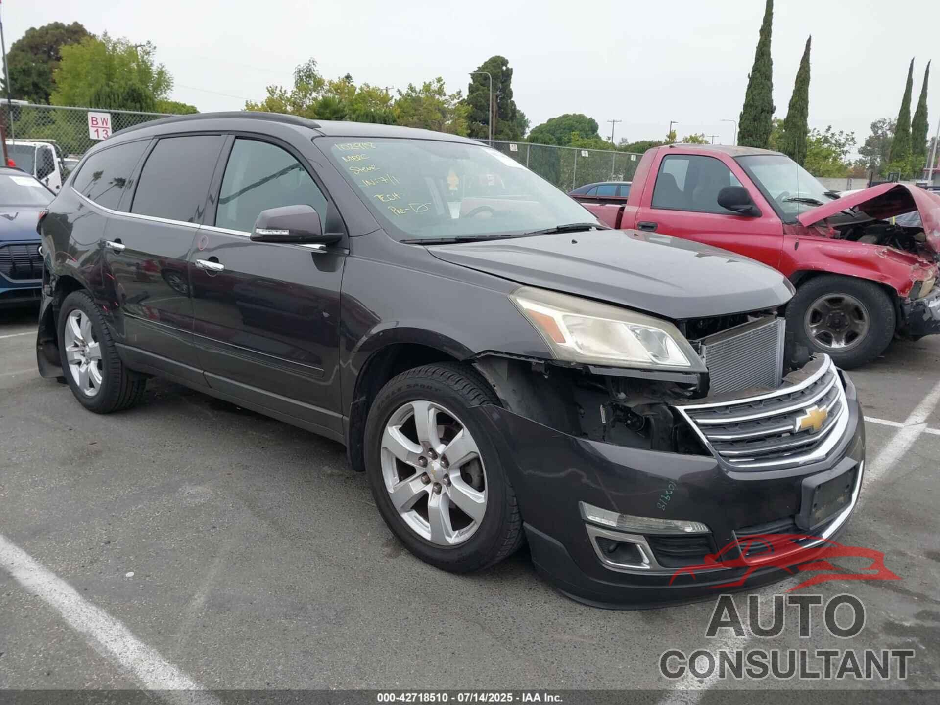 CHEVROLET TRAVERSE 2016 - 1GNKRGKD9GJ286434