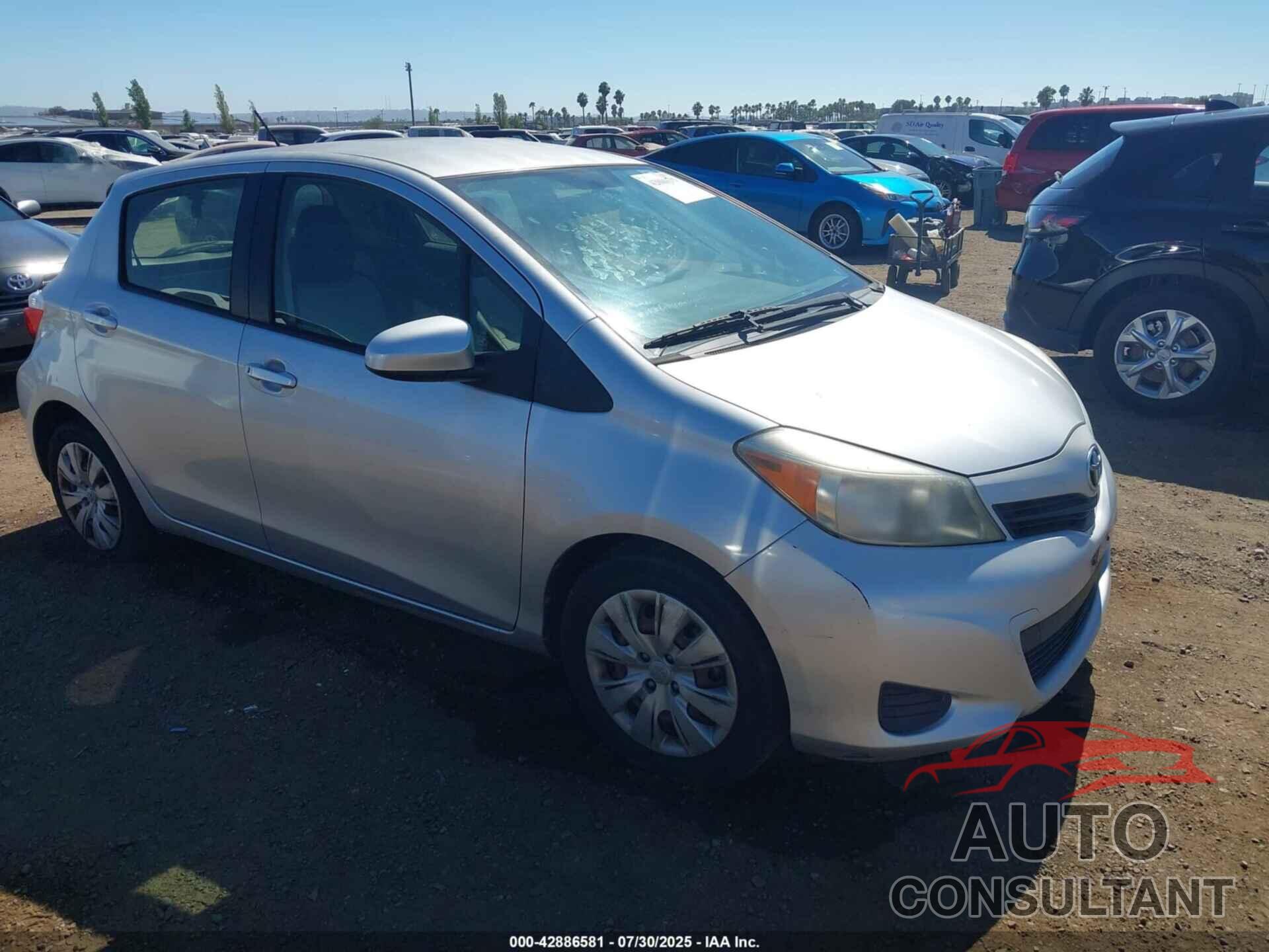 TOYOTA YARIS 2013 - JTDKTUD34DD570108