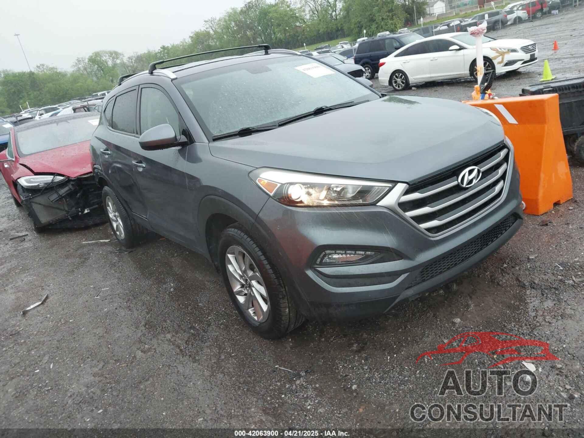 HYUNDAI TUCSON 2018 - KM8J3CA4XJU640429