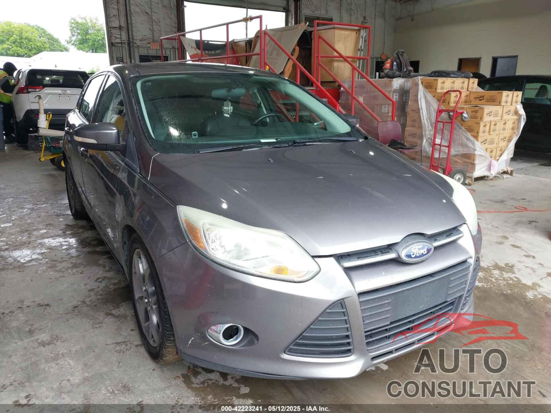 FORD FOCUS 2014 - 1FADP3K24EL409756