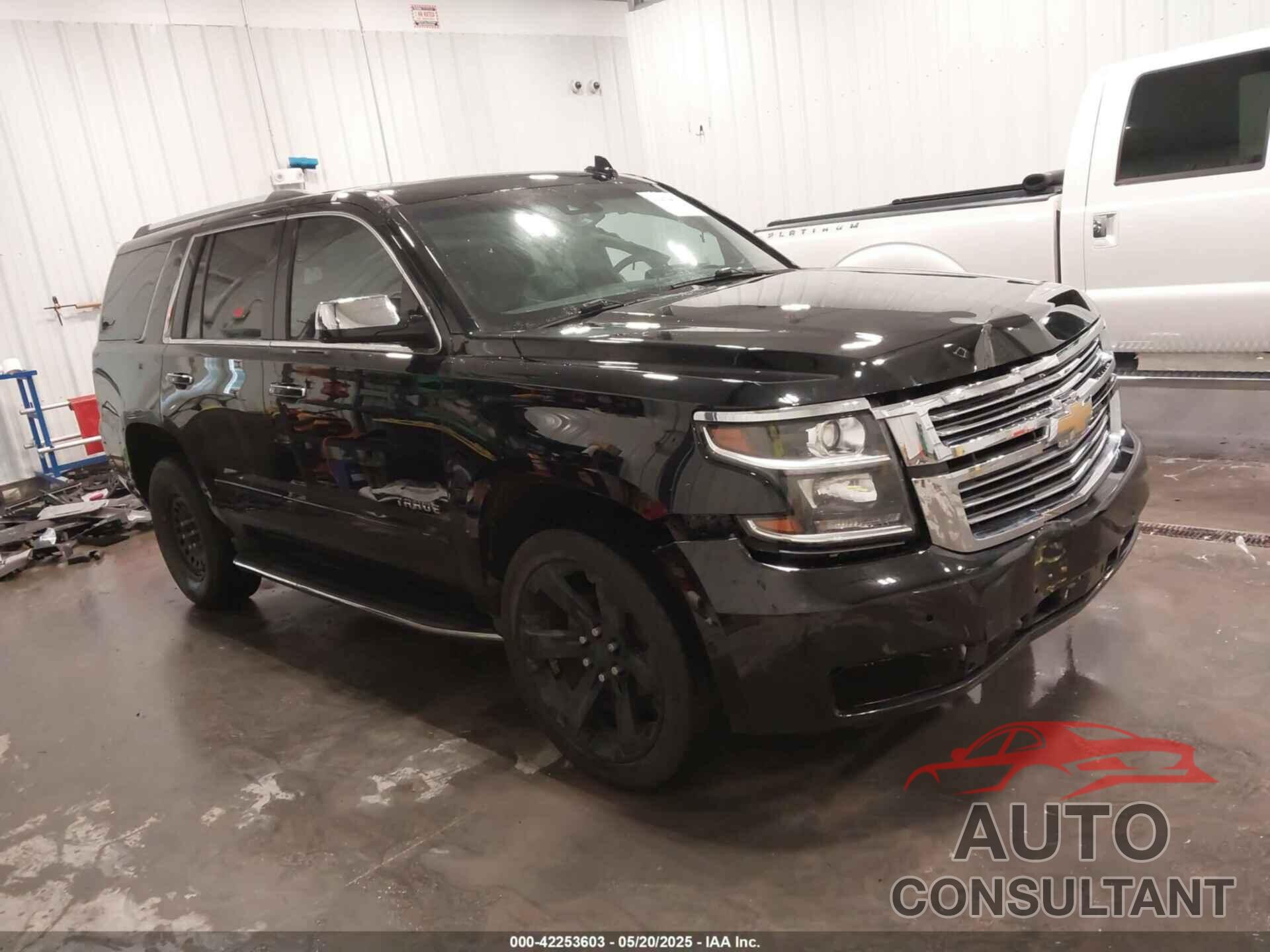 CHEVROLET TAHOE 2017 - 1GNSKCKC8HR156040
