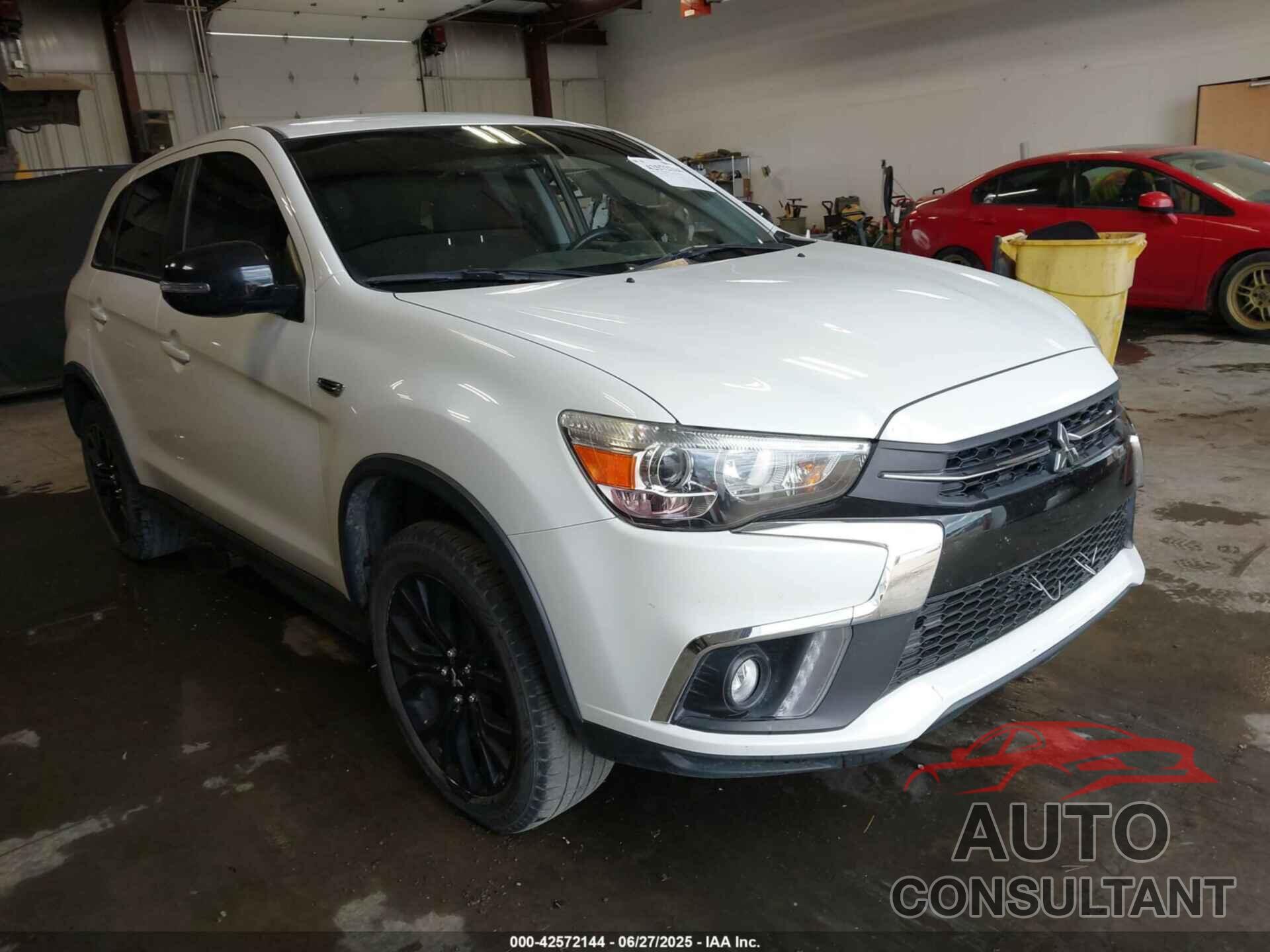 MITSUBISHI OUTLANDER SPORT 2018 - JA4AR3AU2JU005976