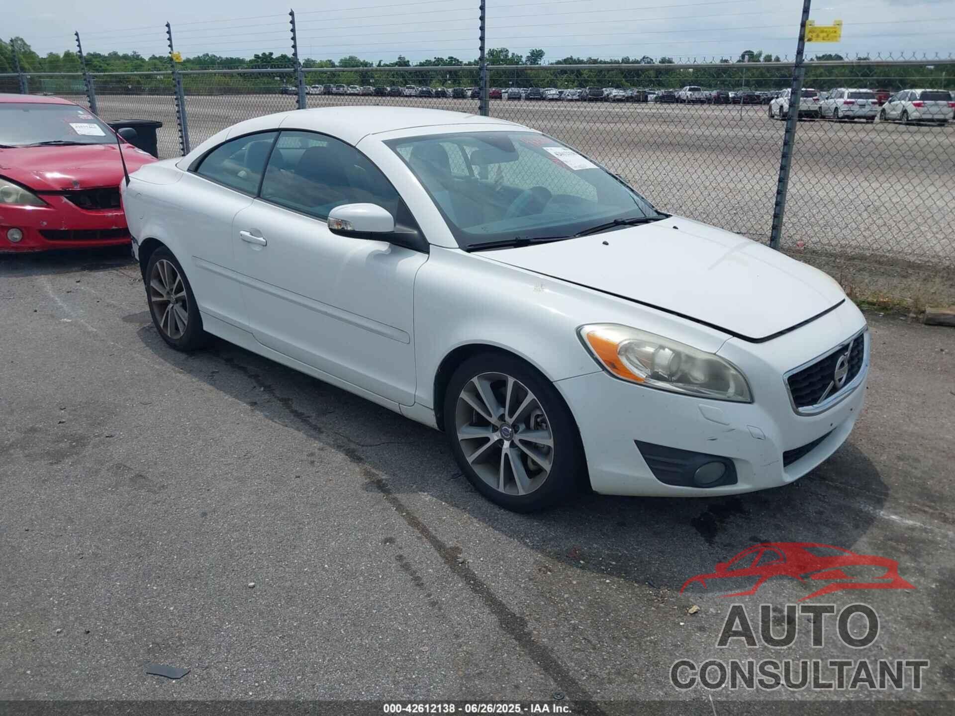 VOLVO C70 2011 - YV1672MC1BJ109239