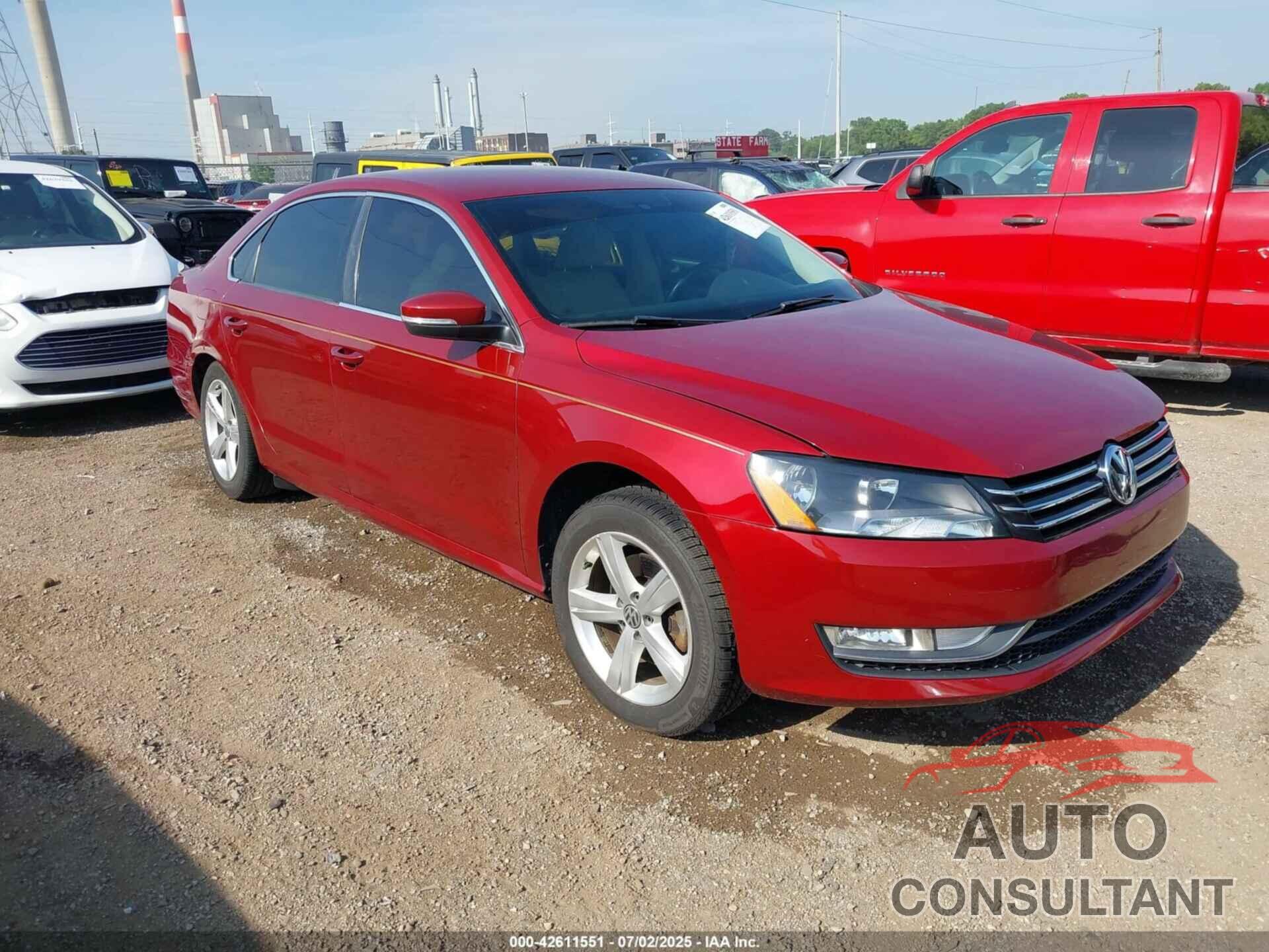 VOLKSWAGEN PASSAT 2015 - 1VWAT7A37FC085923