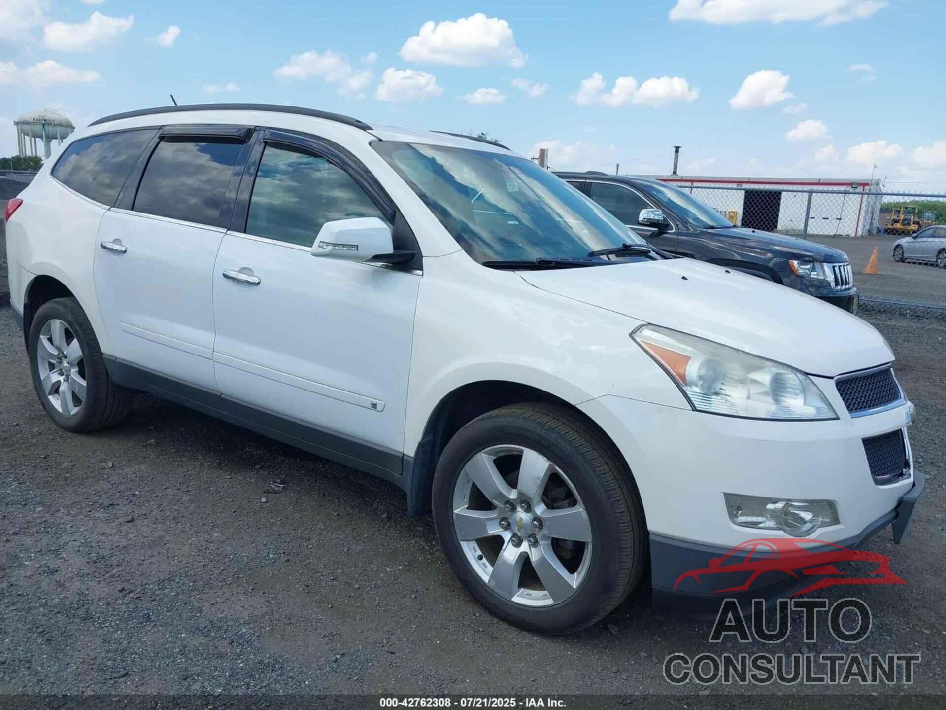 CHEVROLET TRAVERSE 2012 - 1GNKRGED8CJ295762
