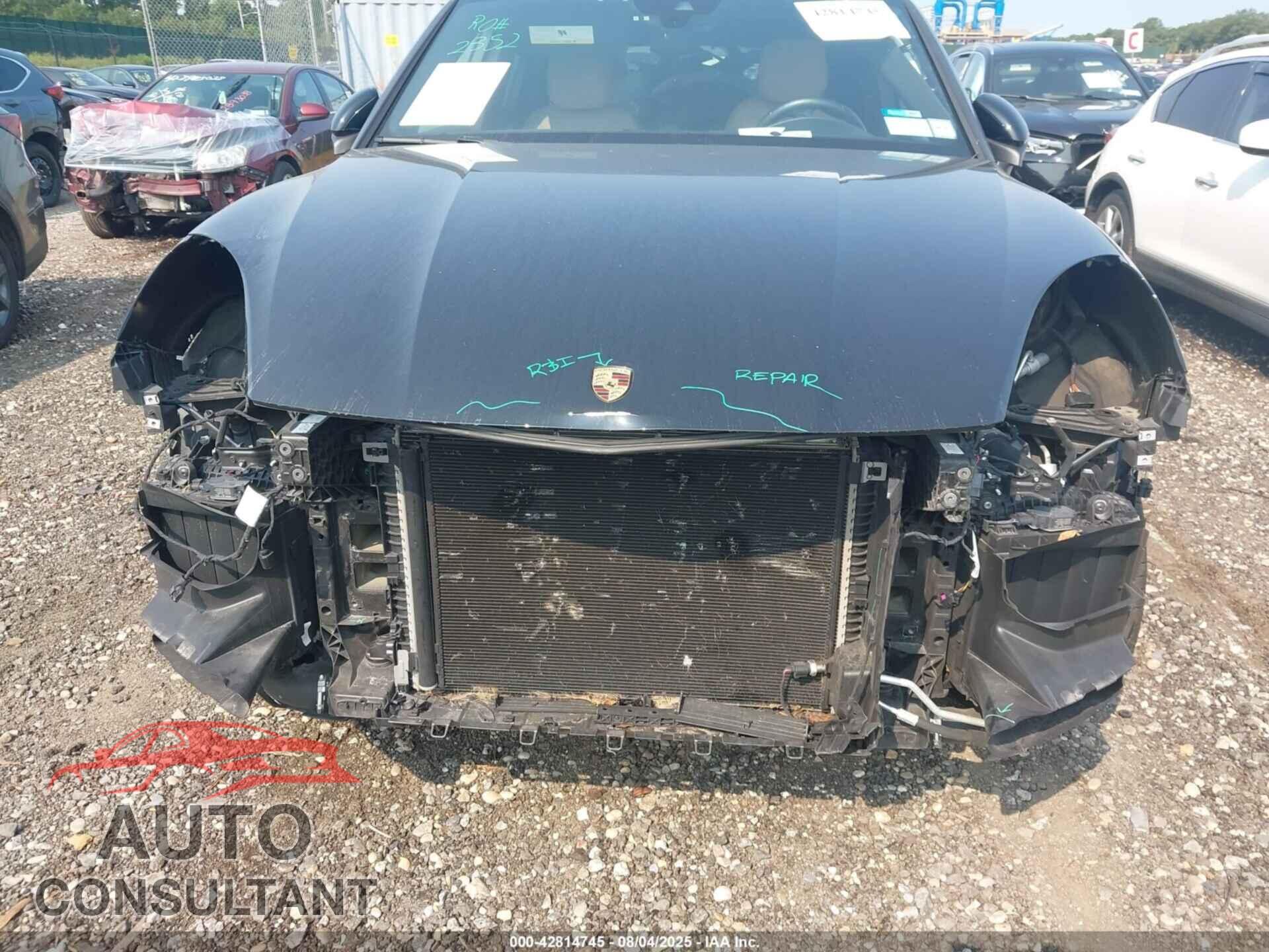 PORSCHE CAYENNE 2019 - WP1AA2AY4KDA18142