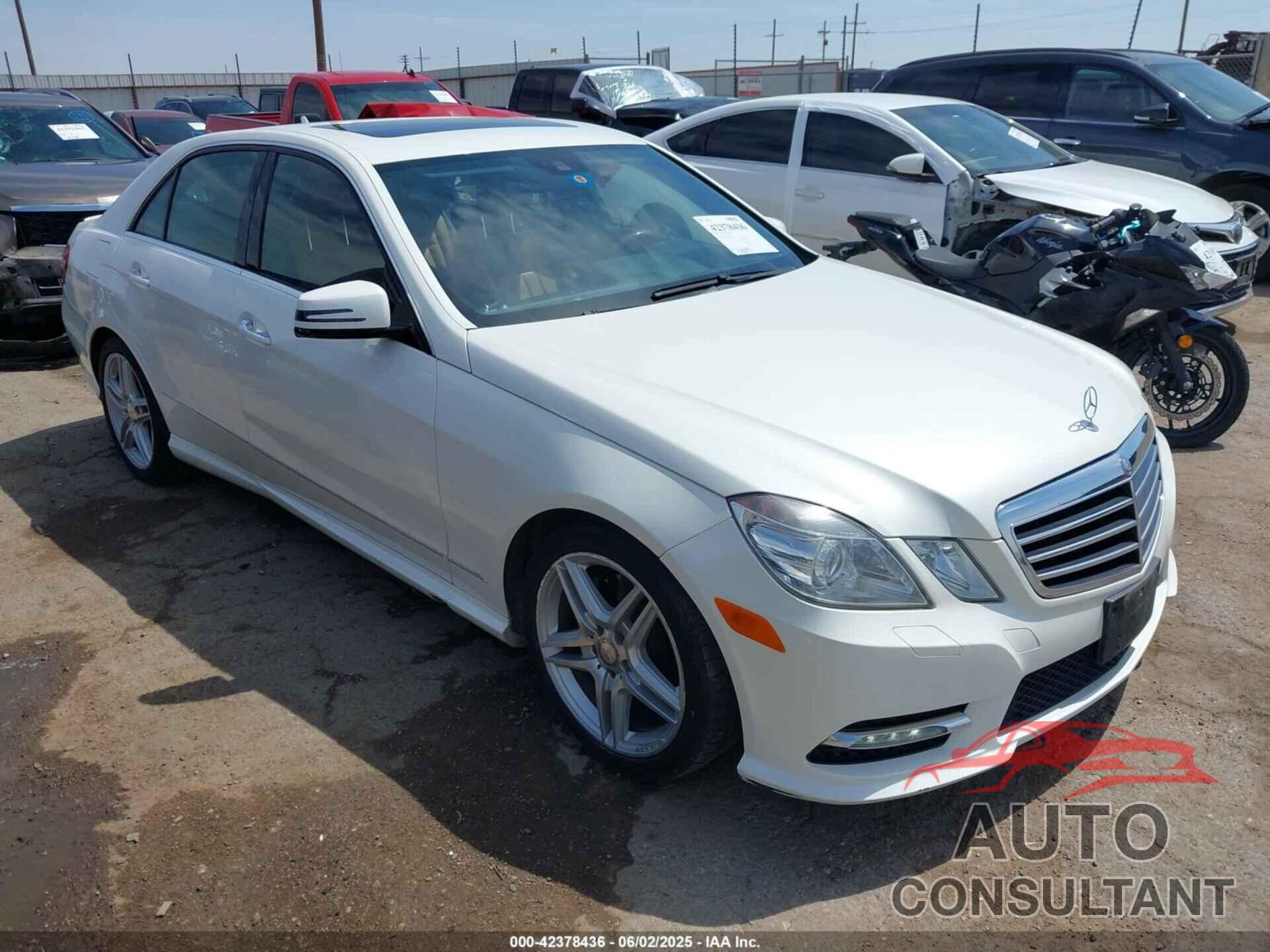 MERCEDES-BENZ E 350 2013 - WDDHF5KB3DA737096