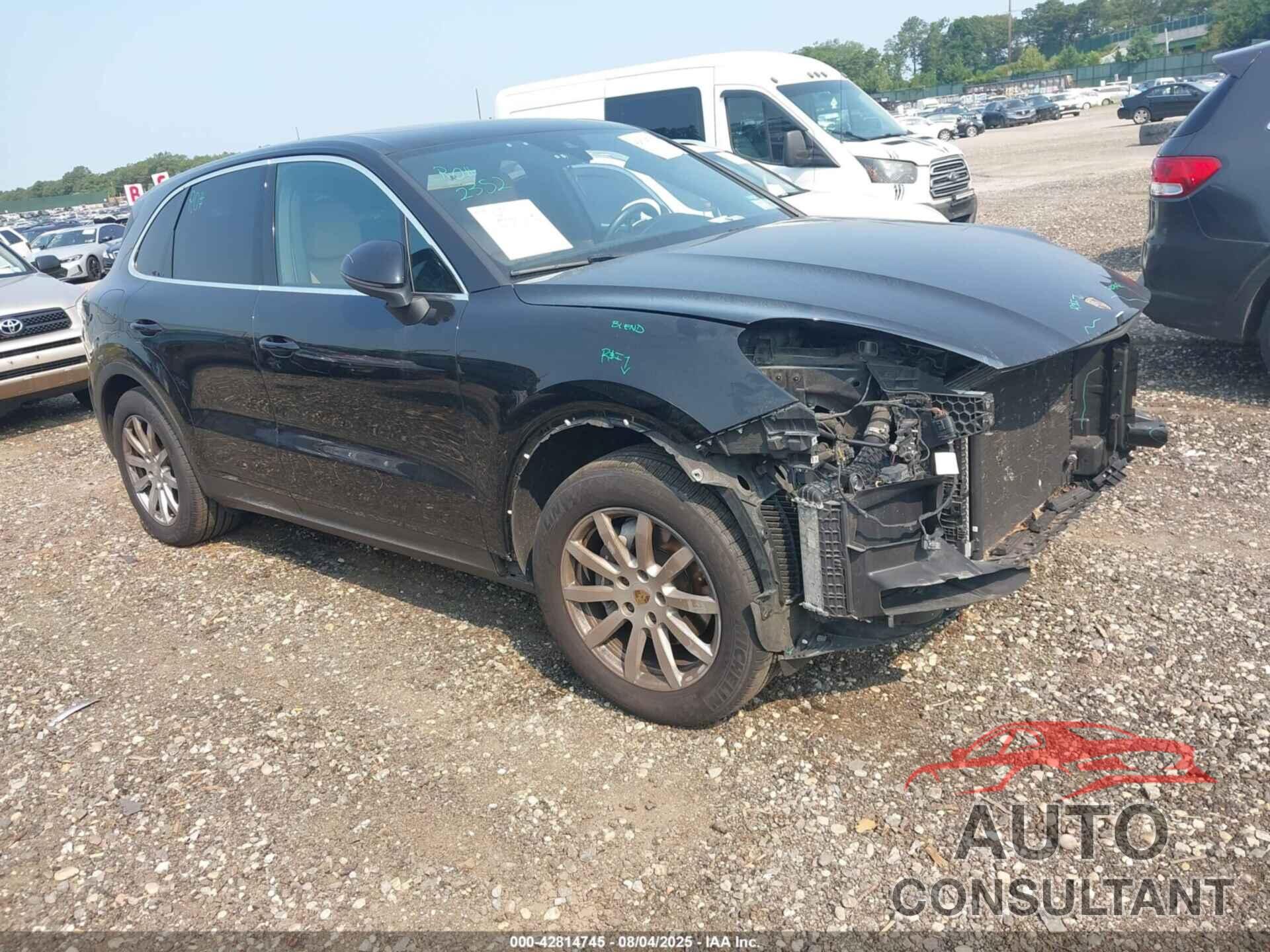 PORSCHE CAYENNE 2019 - WP1AA2AY4KDA18142
