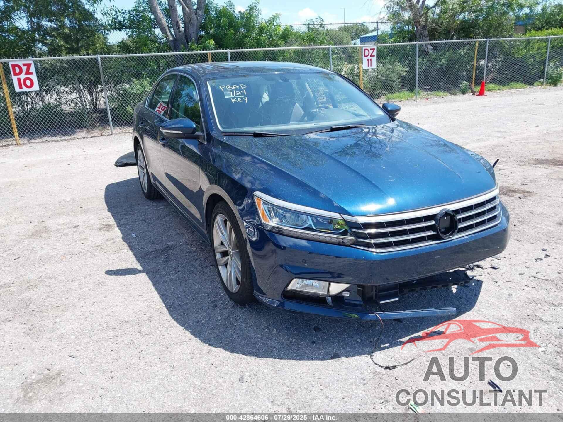 VOLKSWAGEN PASSAT 2018 - 1VWBA7A33JC041386