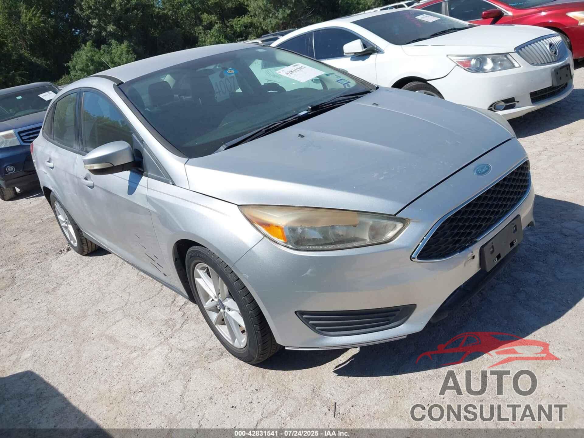 FORD FOCUS 2015 - 1FADP3F27FL233880