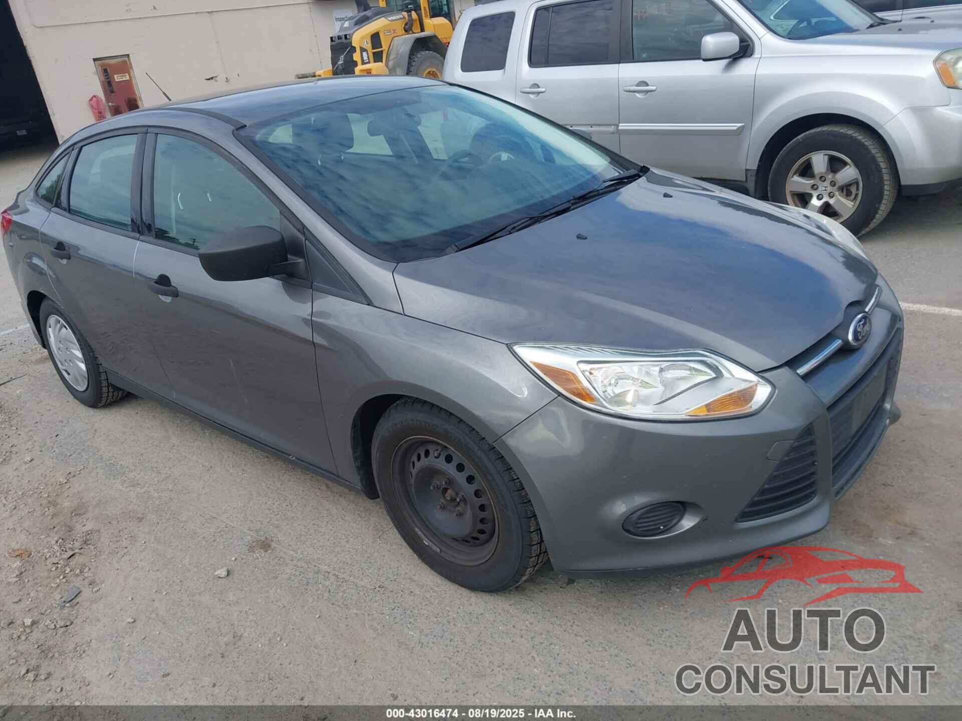 FORD FOCUS 2014 - 1FADP3E24EL417853