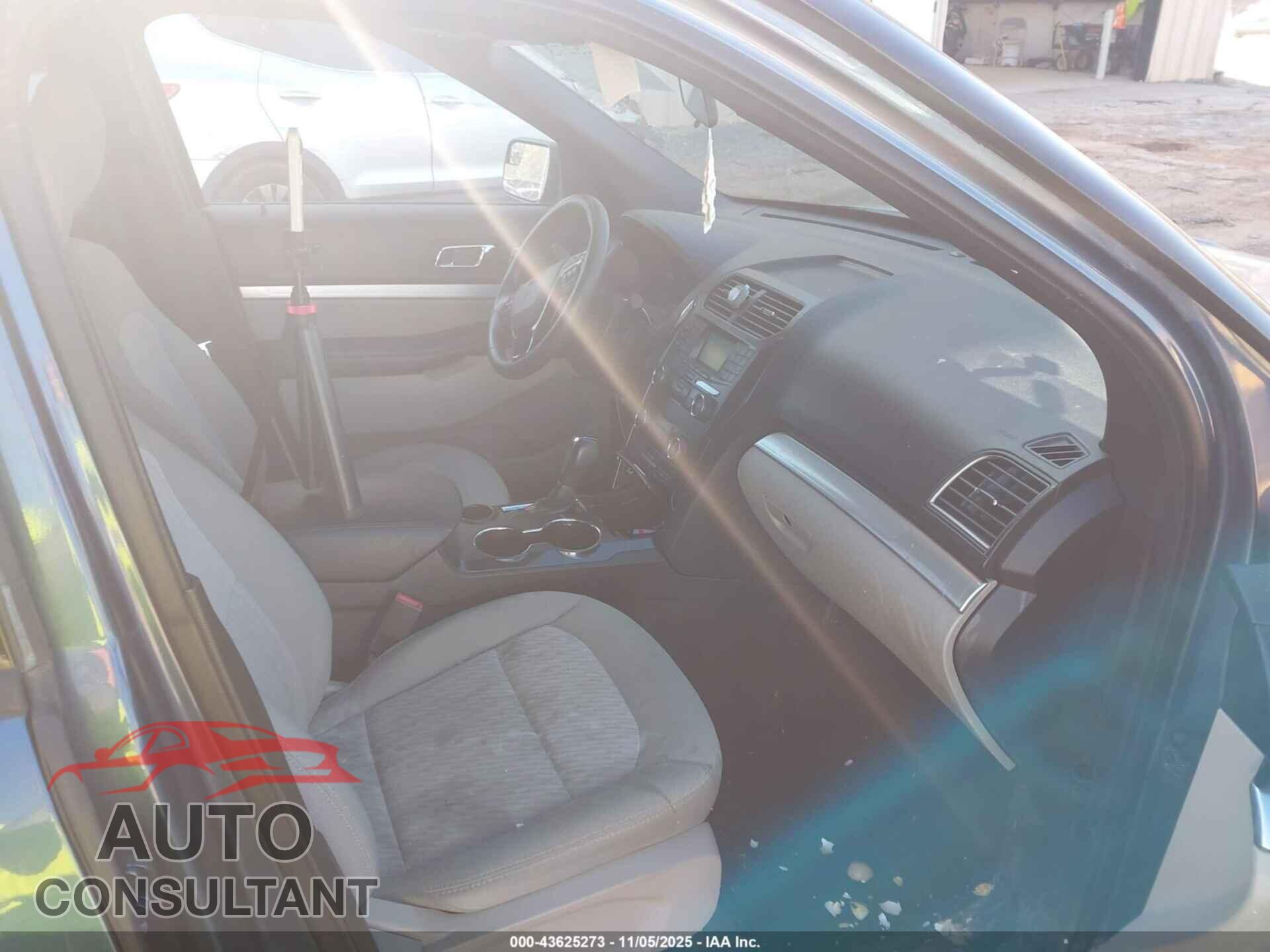 FORD EXPLORER 2018 - 1FM5K7BH1JGB63353