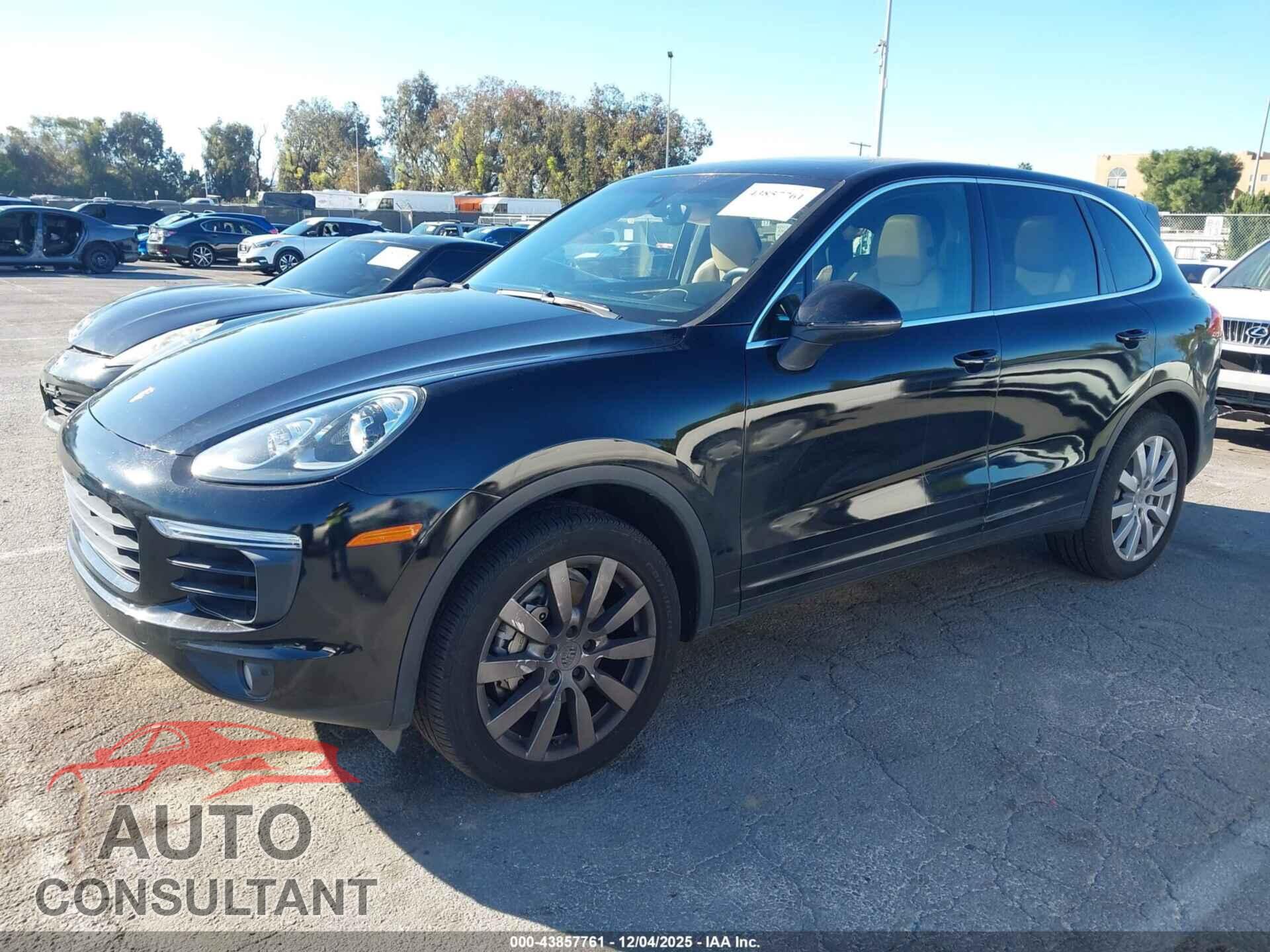PORSCHE CAYENNE 2017 - WP1AB2A23HLA52421