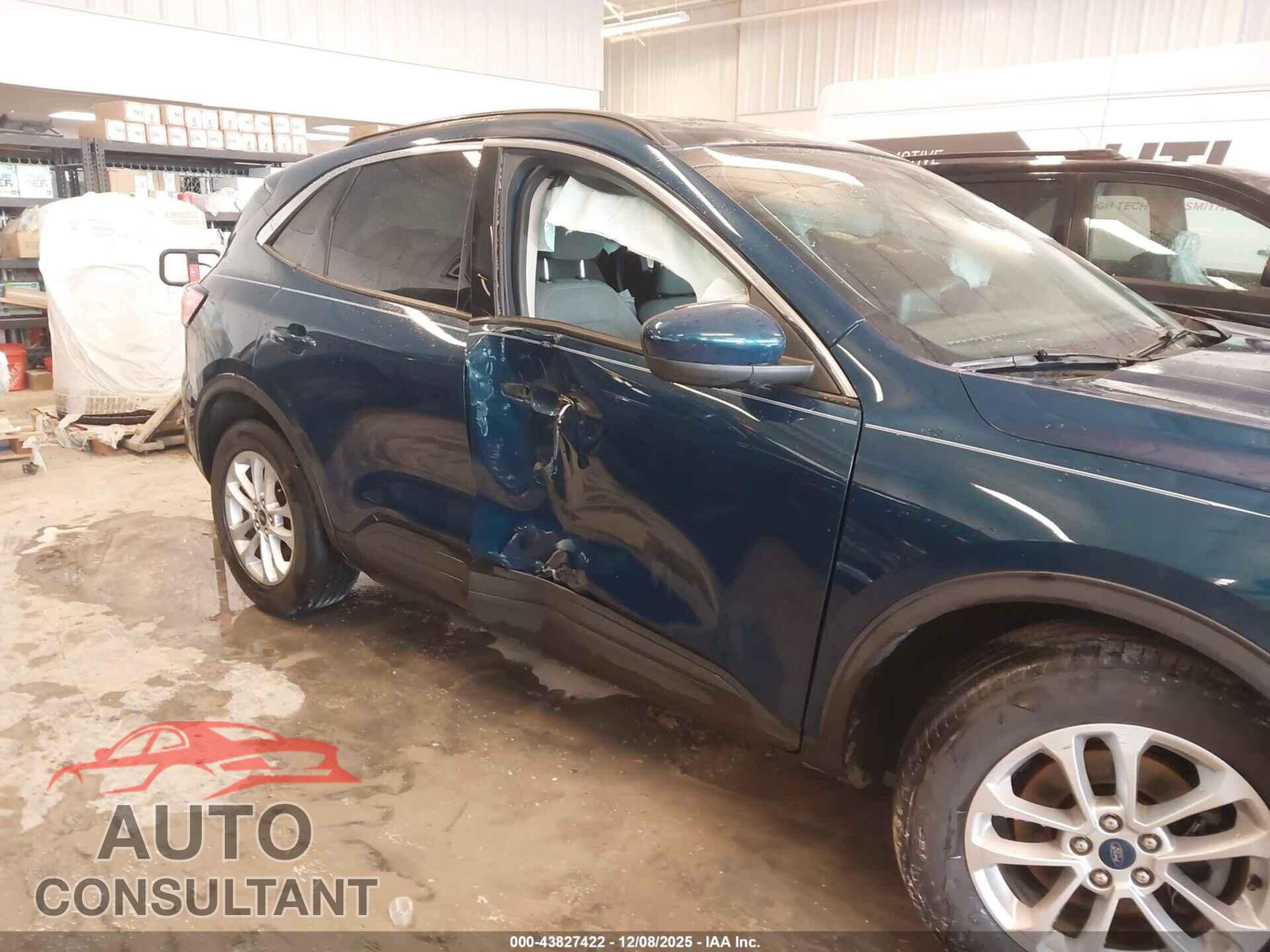 FORD ESCAPE 2020 - 1FMCU0G68LUA13874