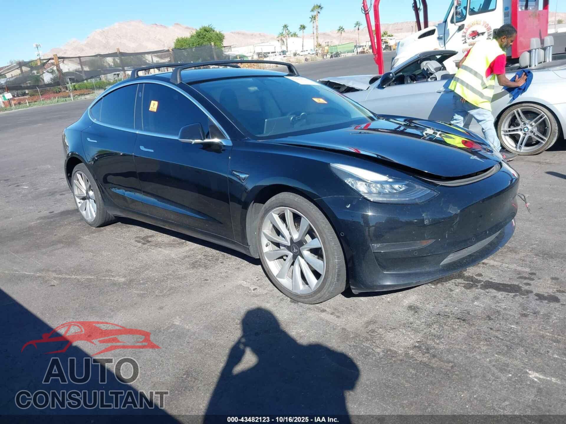 TESLA MODEL 3 2018 - 5YJ3E1EA2JF061231