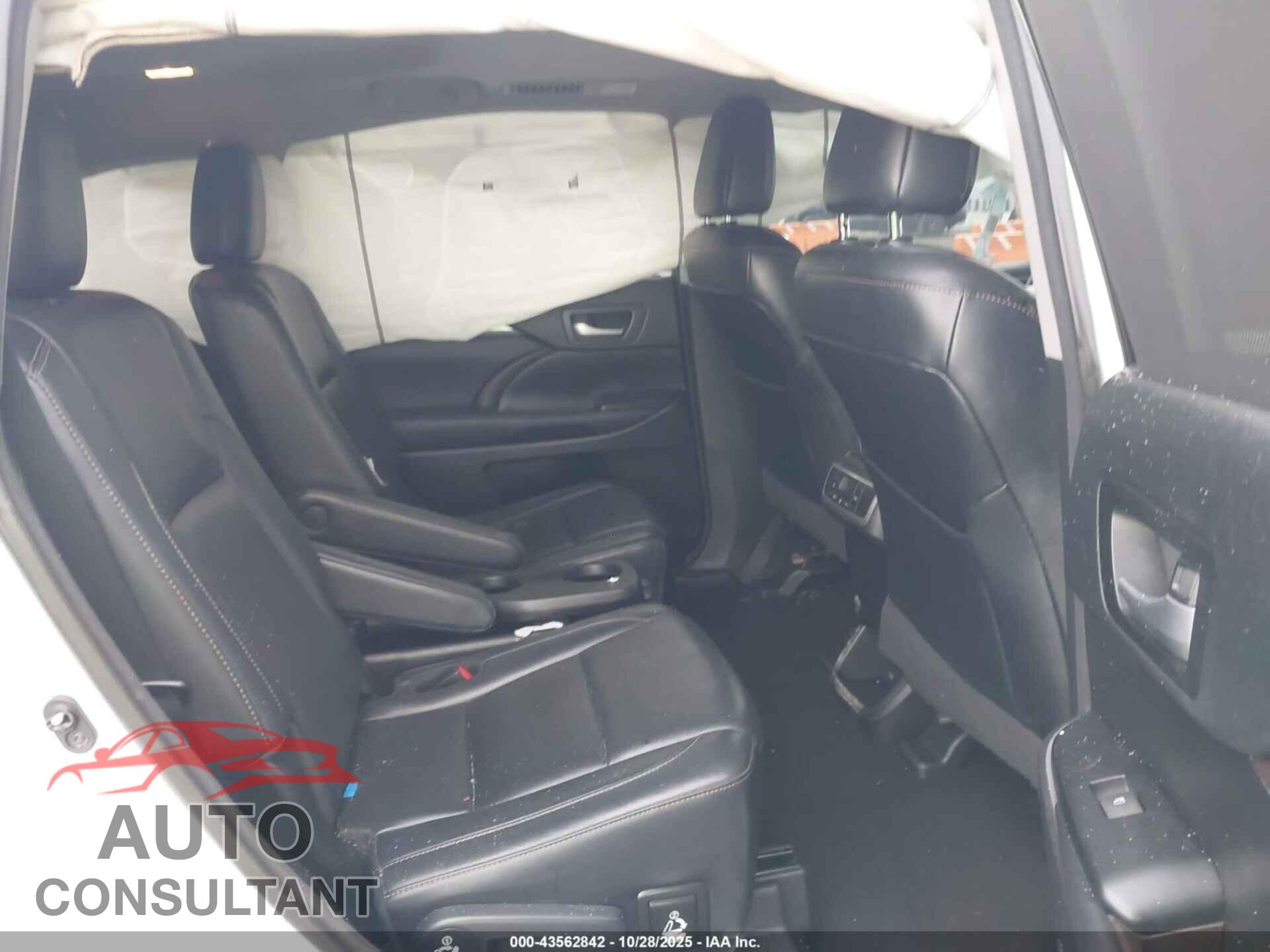 TOYOTA HIGHLANDER 2017 - 5TDJZRFH7HS409486