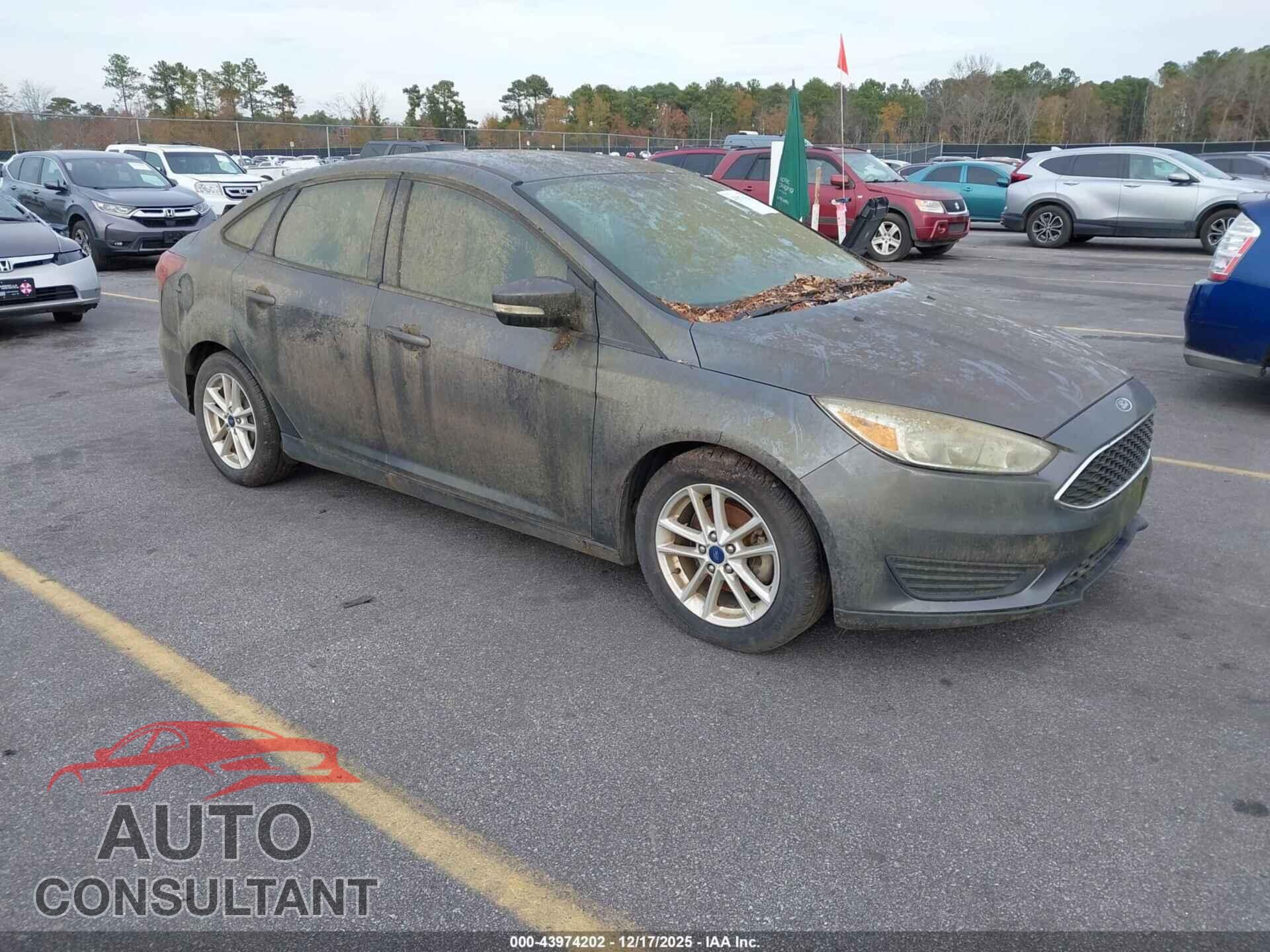 FORD FOCUS 2017 - 1FADP3F23HL208302