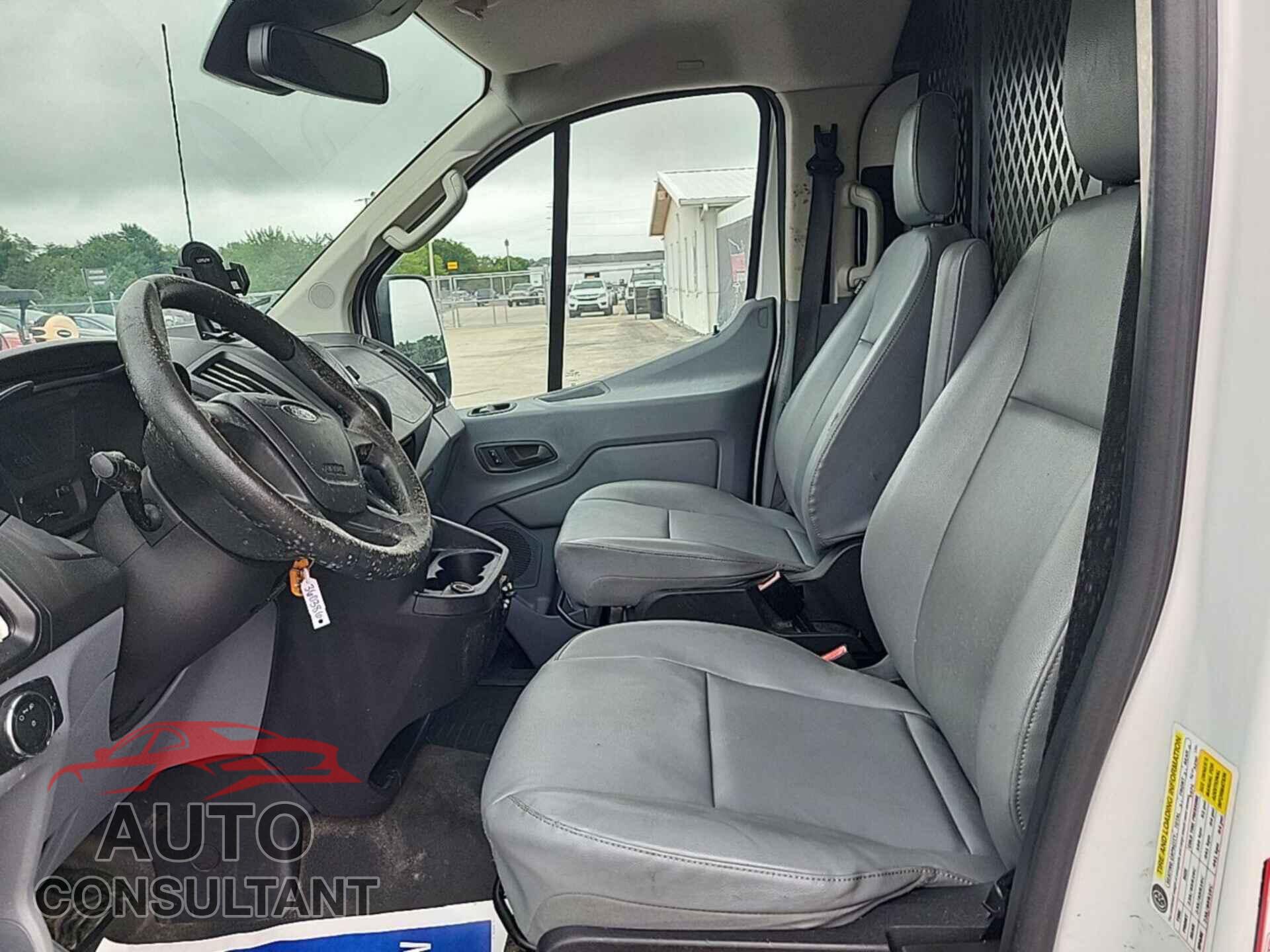 FORD TRANSIT 2017 - 1FTYE1YM3HKA68228