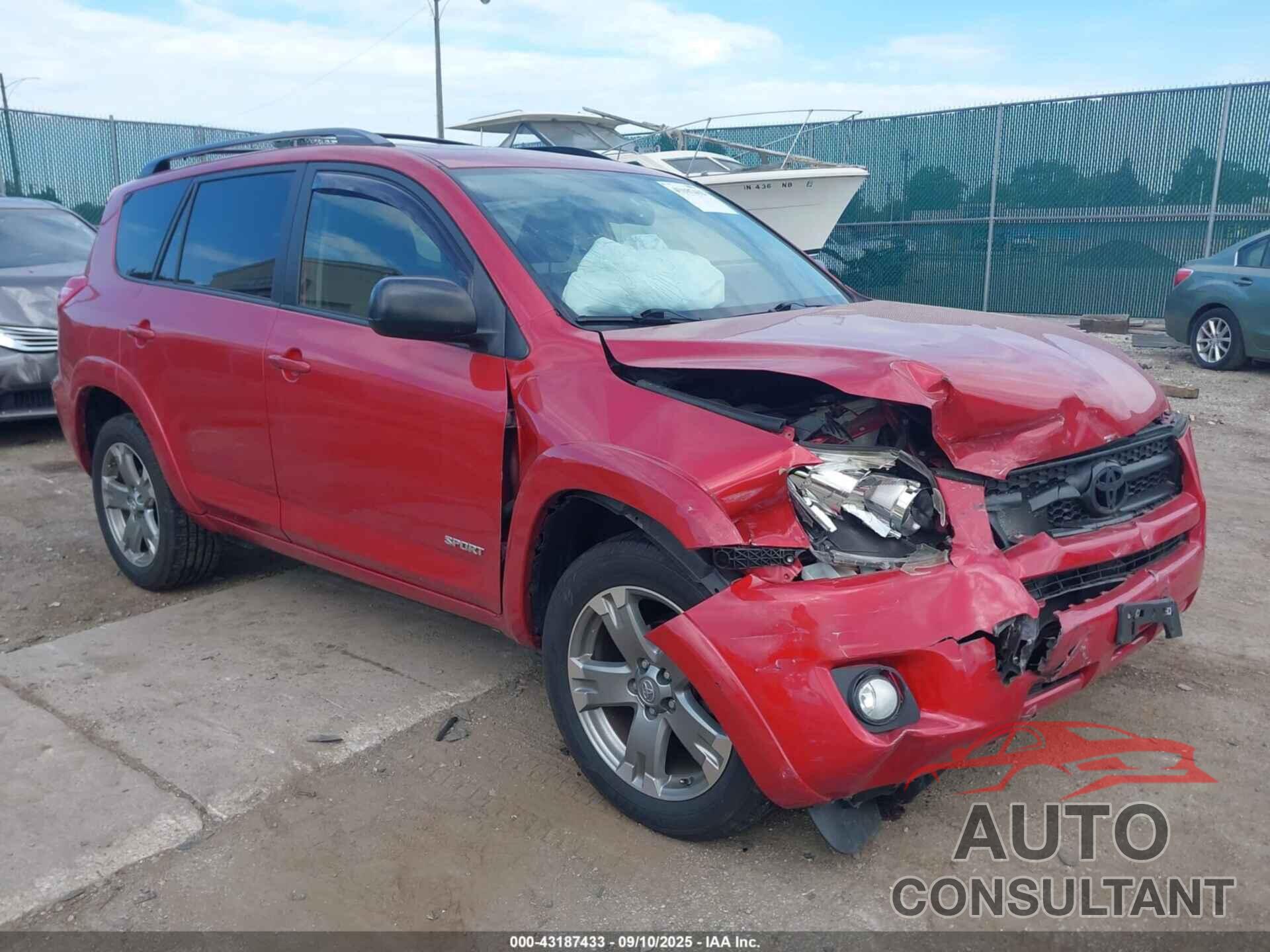 TOYOTA RAV4 2012 - JTMRF4DVXC5057073