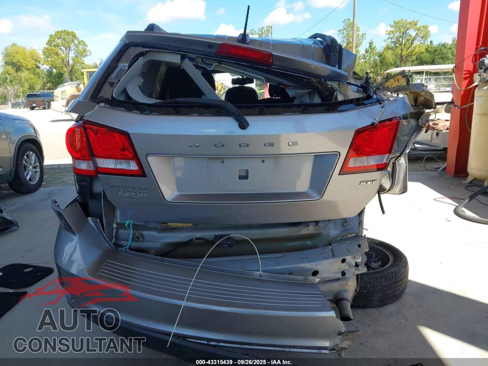 DODGE JOURNEY 2017 - 3C4PDCBB2HT560829