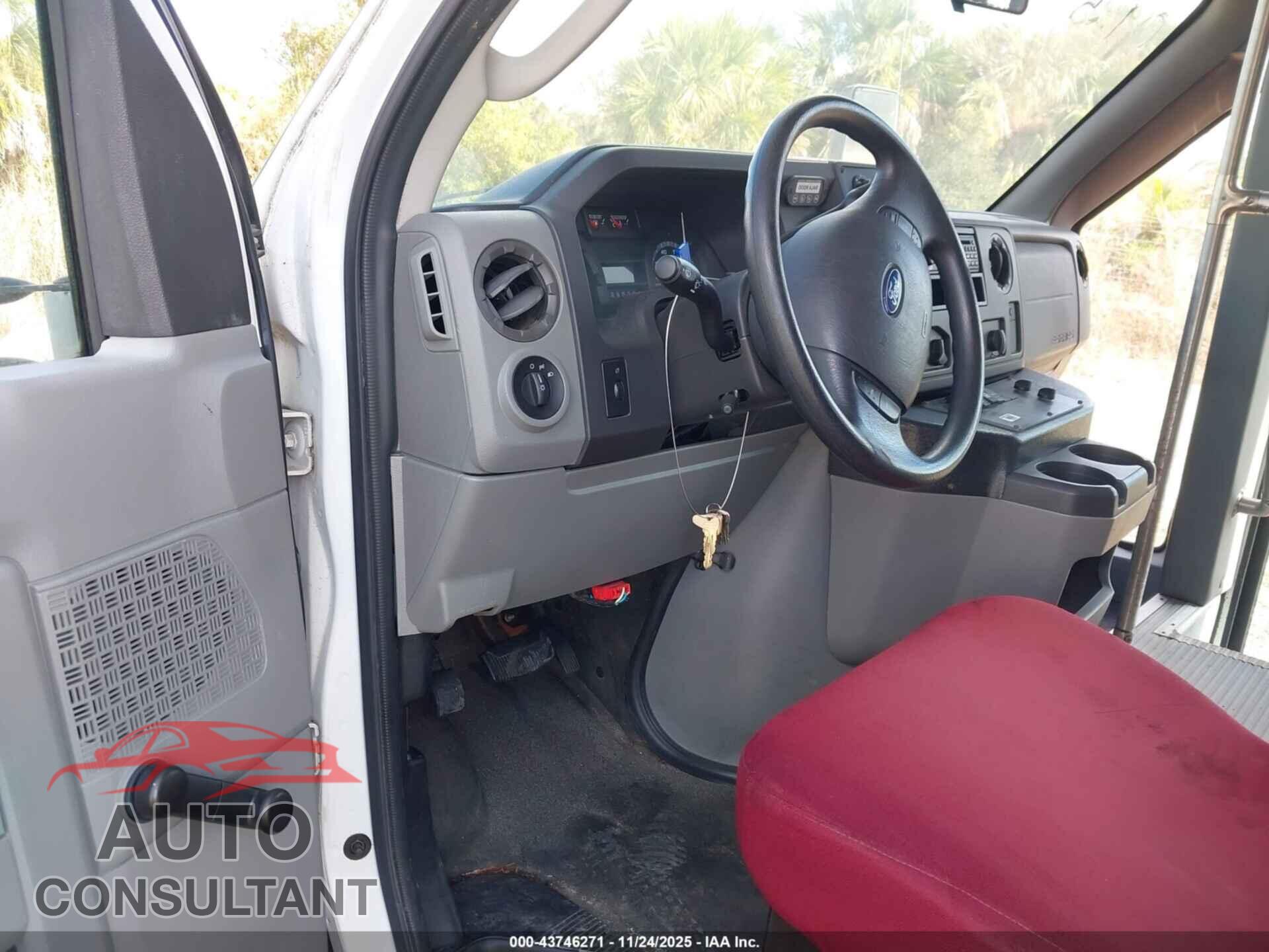 FORD E-350 CUTAWAY 2010 - 1FDEE3FL1ADA63009