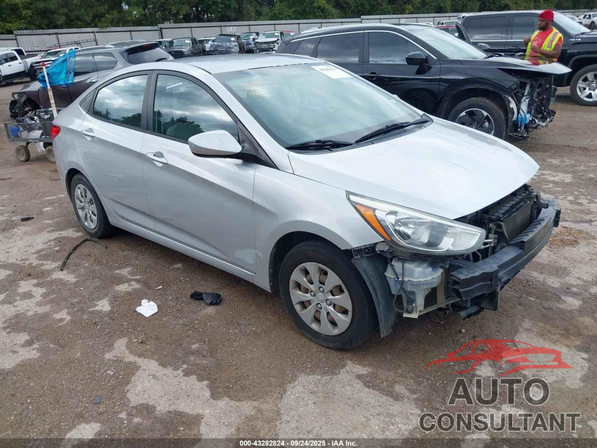HYUNDAI ACCENT 2015 - KMHCT4AE5FU825678