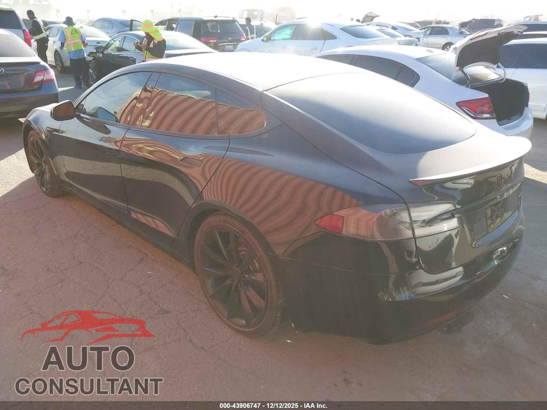 TESLA MODEL S 2017 - 5YJSA1E17HF219287