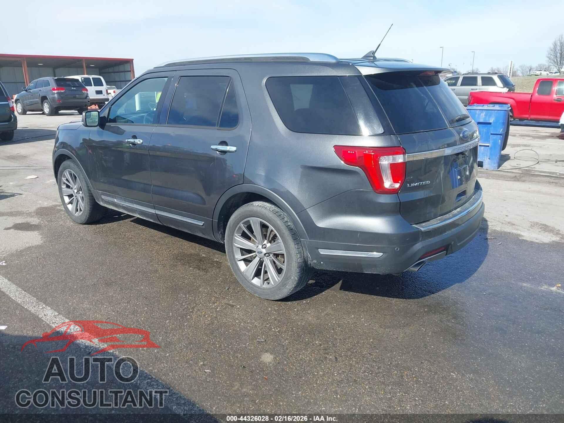 FORD EXPLORER 2018 - 1FM5K7F83JGB13631