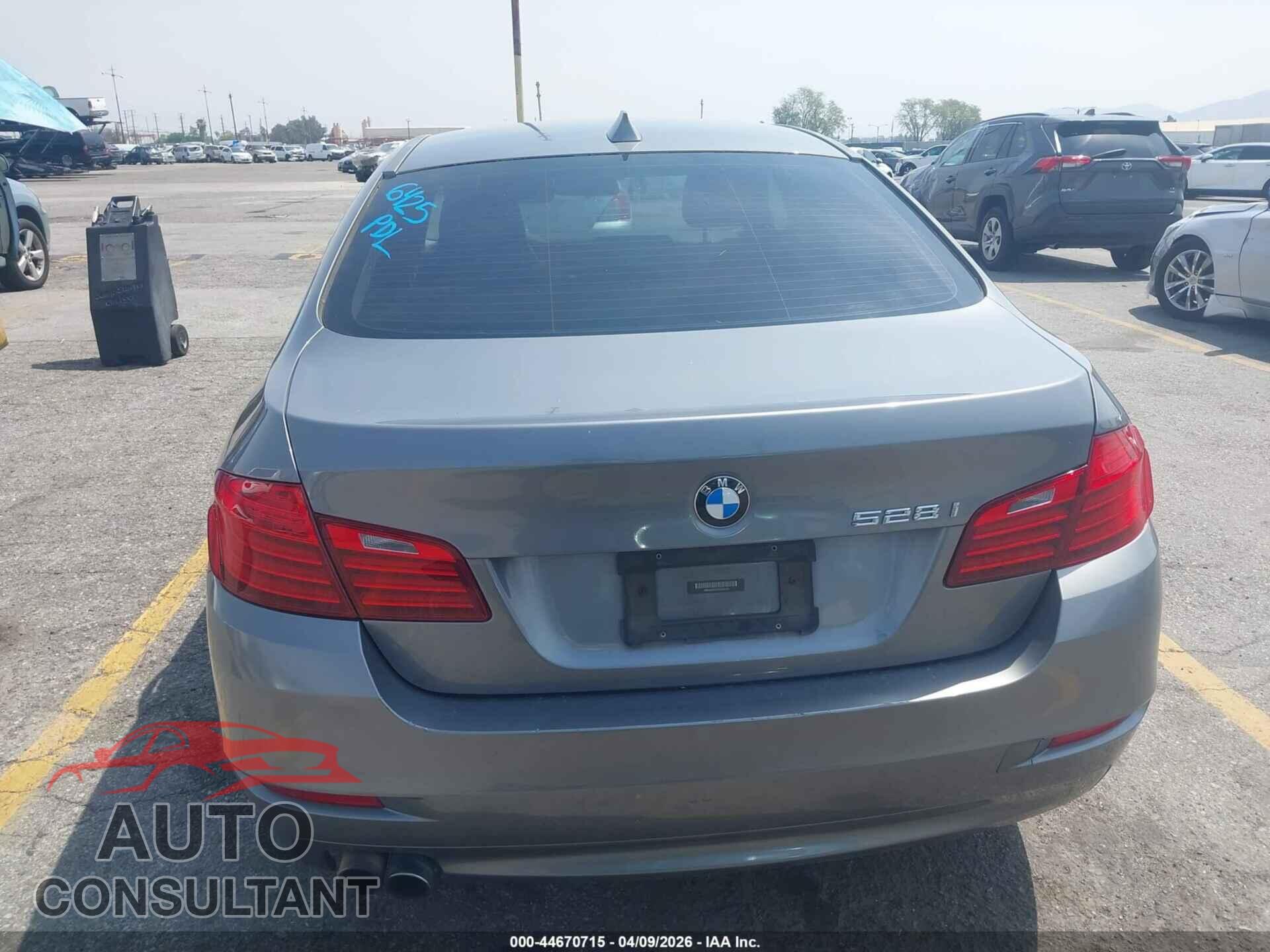 BMW 528I 2014 - WBA5A5C51ED506425