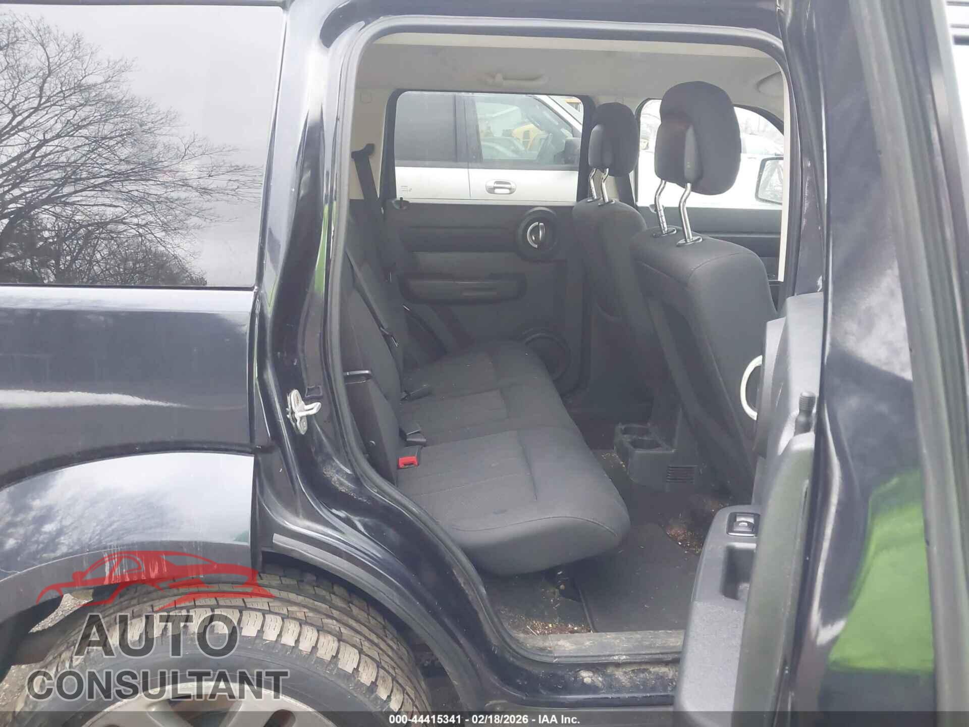 DODGE NITRO 2011 - 1D4PU4GK2BW517904