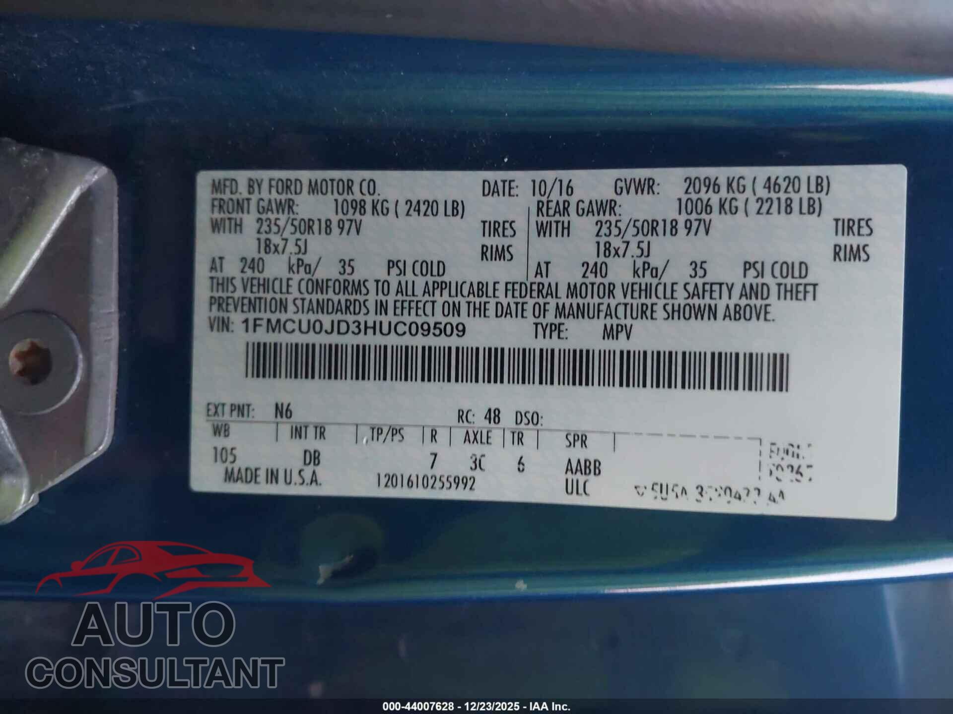 FORD ESCAPE 2017 - 1FMCU0JD3HUC09509