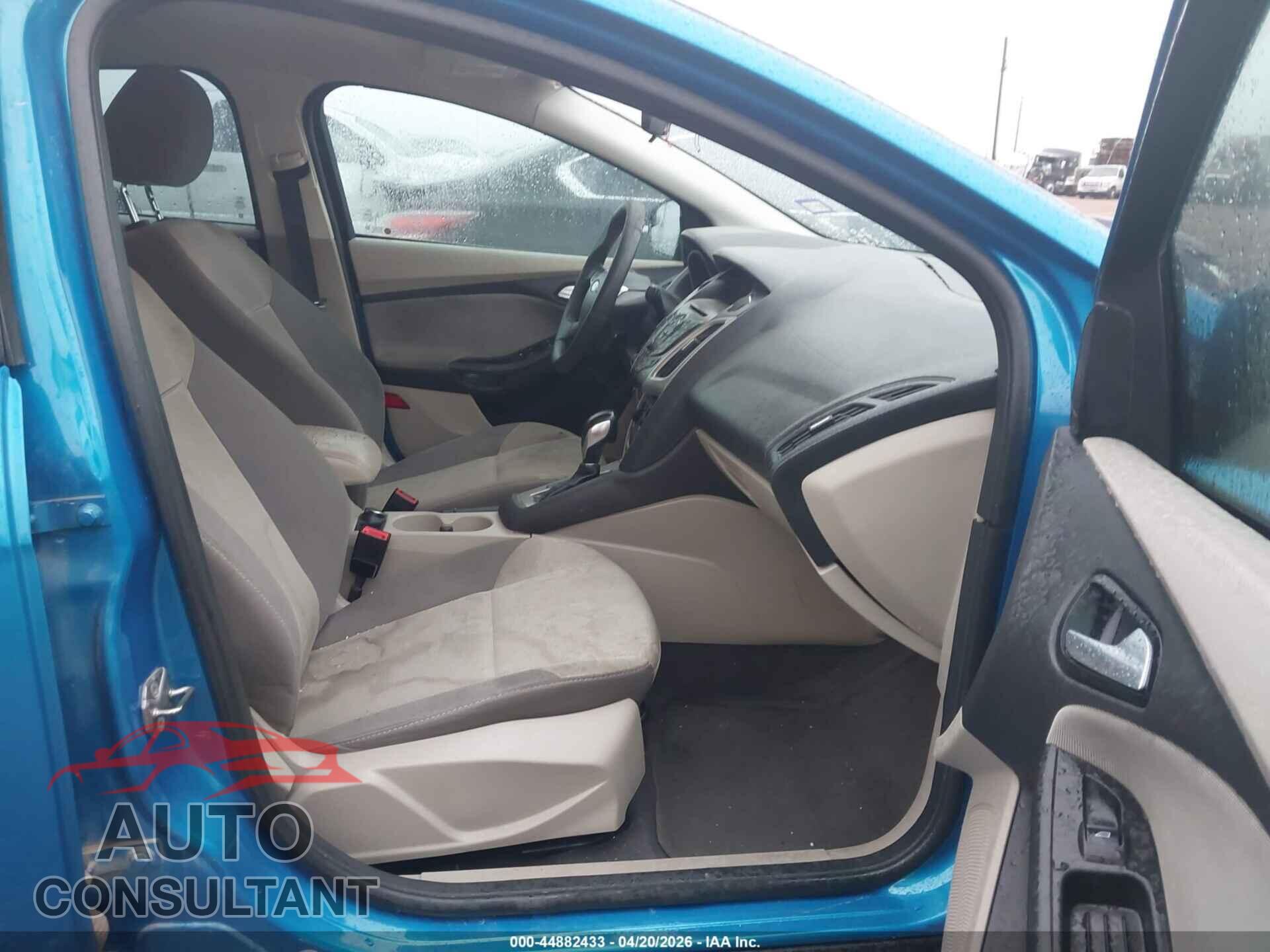 FORD FOCUS 2013 - 1FADP3F27DL352106