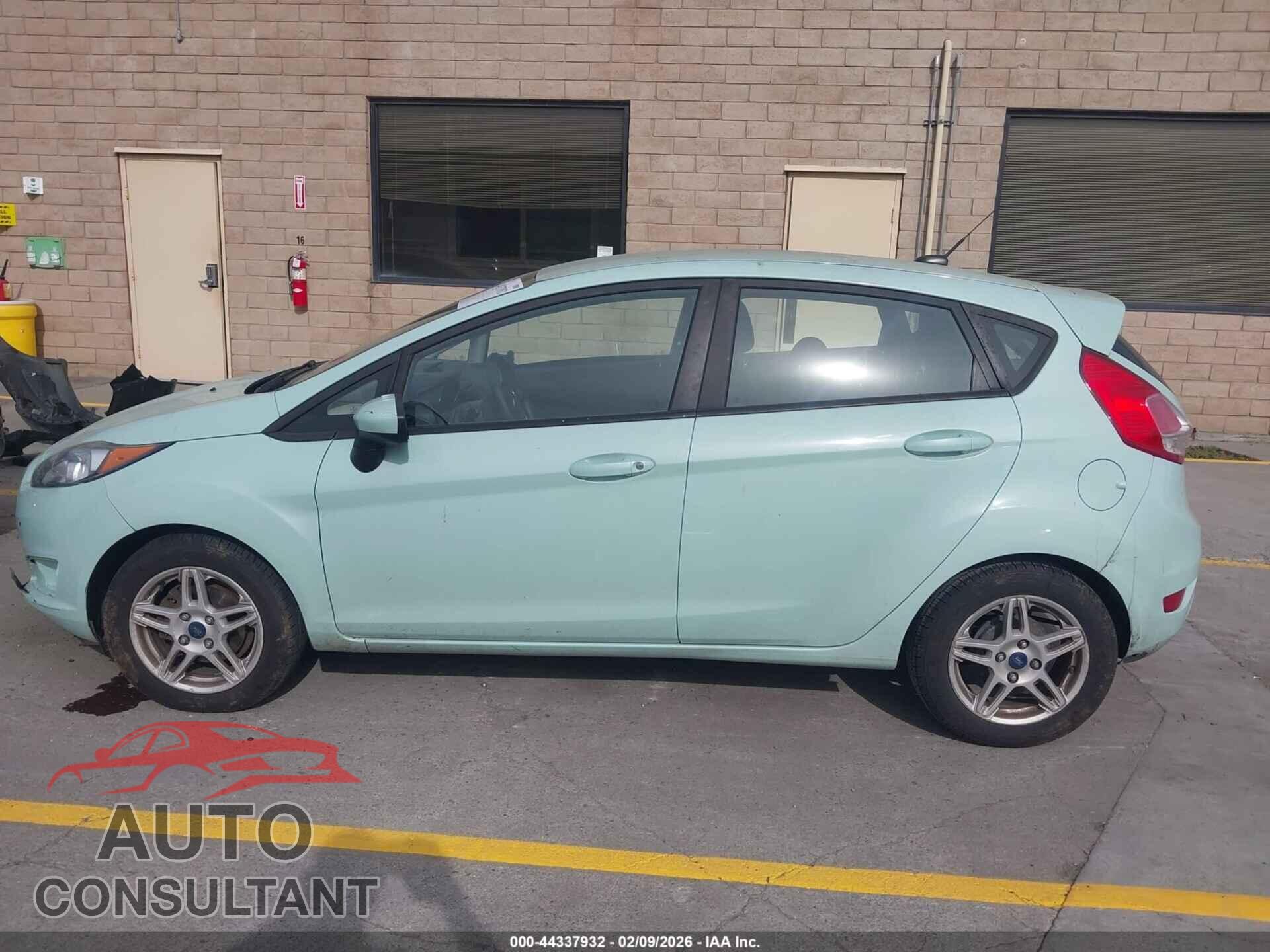 FORD FIESTA 2017 - 3FADP4EJ3HM105152