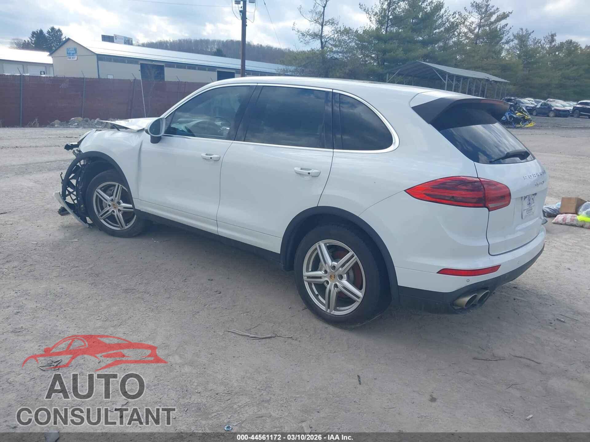 PORSCHE CAYENNE 2015 - WP1AB2A2XFLA60724